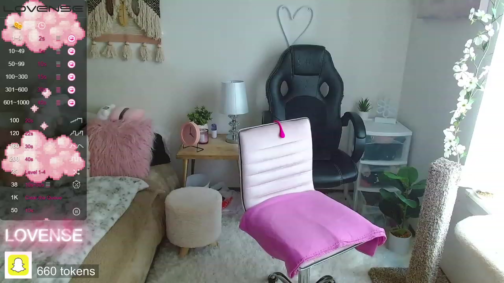 Gallery image thumbnail from misiu98's myfreecams stream on, 01/04/2023, 20:46 image 1 of 20
