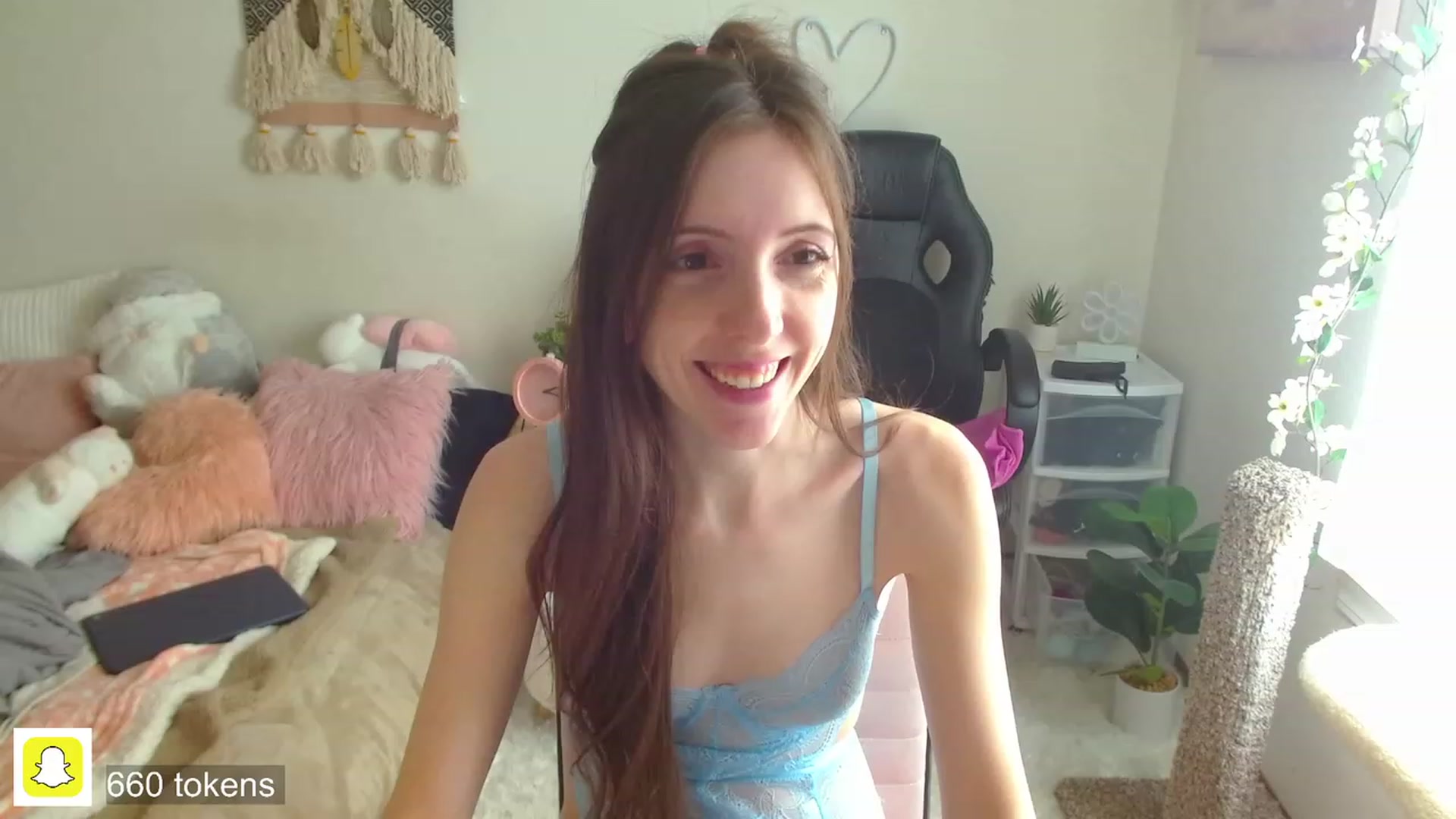 Gallery image thumbnail from misiu98's myfreecams stream on, 01/15/2023, 19:46 image 11 of 20