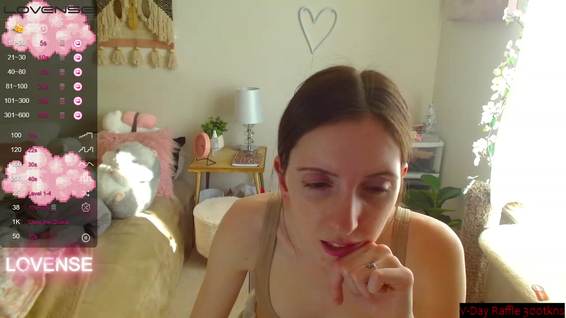 Gallery image thumbnail from misiu98's myfreecams stream on, 02/10/2023, 21:46 image 15 of 20