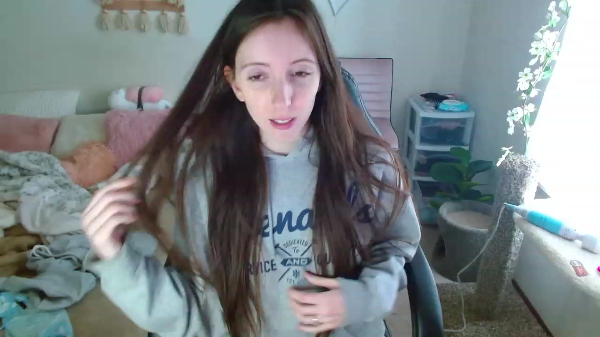 Gallery image thumbnail from misiu98's myfreecams stream on, 02/17/2023, 20:44 image 7 of 20