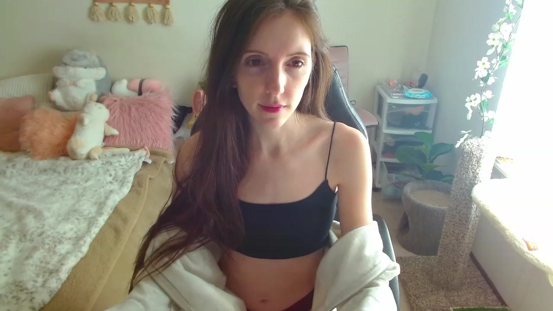 Gallery image thumbnail from misiu98's myfreecams stream on, 02/28/2023, 18:45 image 17 of 20