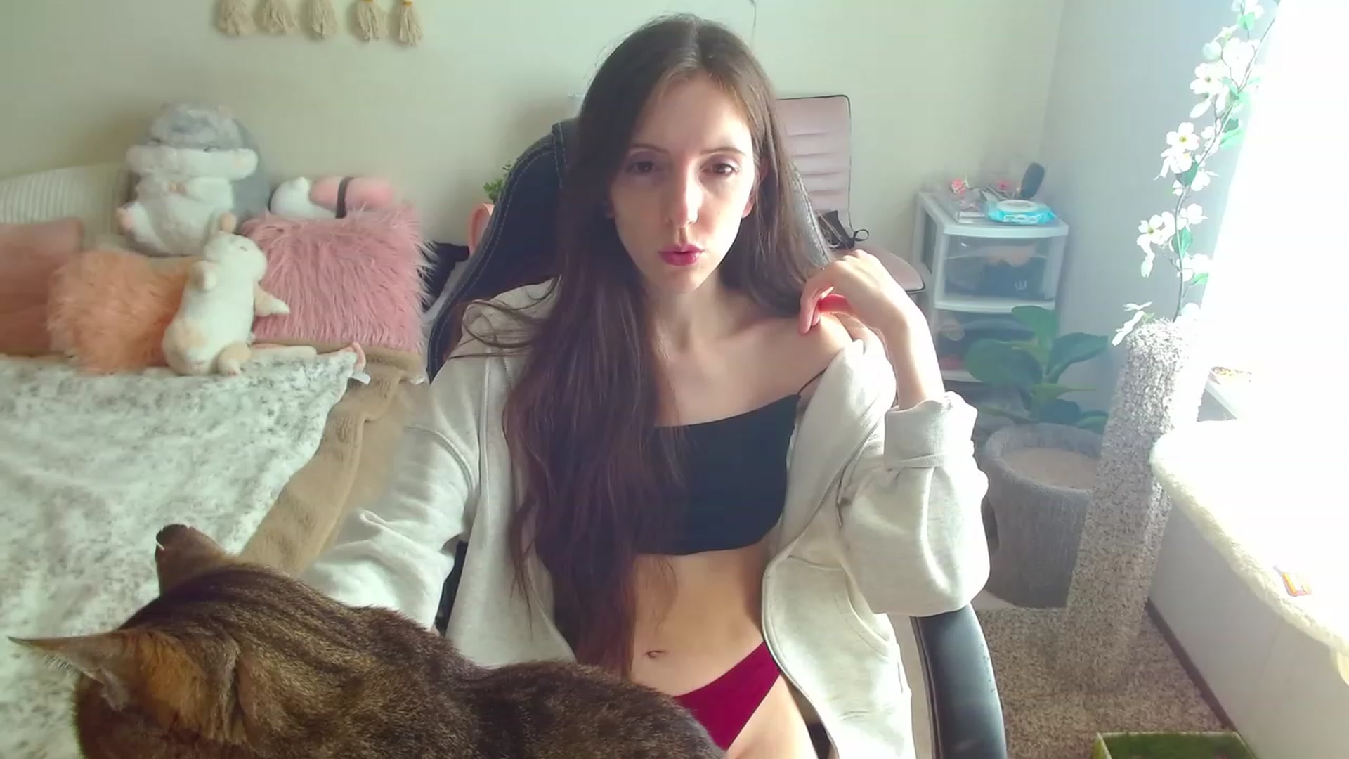 Gallery image thumbnail from misiu98's myfreecams stream on, 02/28/2023, 18:45 image 12 of 20