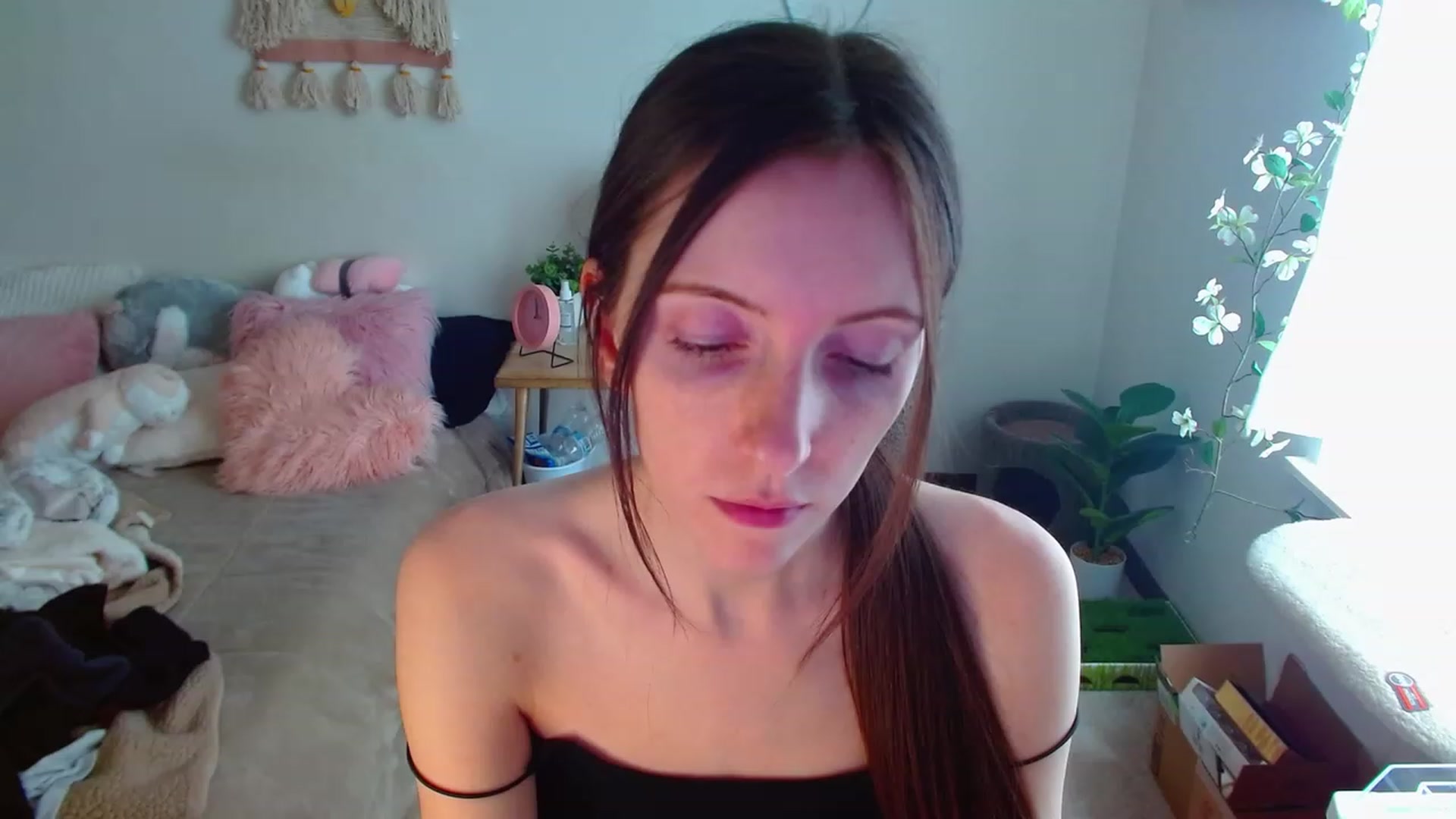 Gallery image thumbnail from misiu98's myfreecams stream on, 03/12/2023, 17:09 image 5 of 20