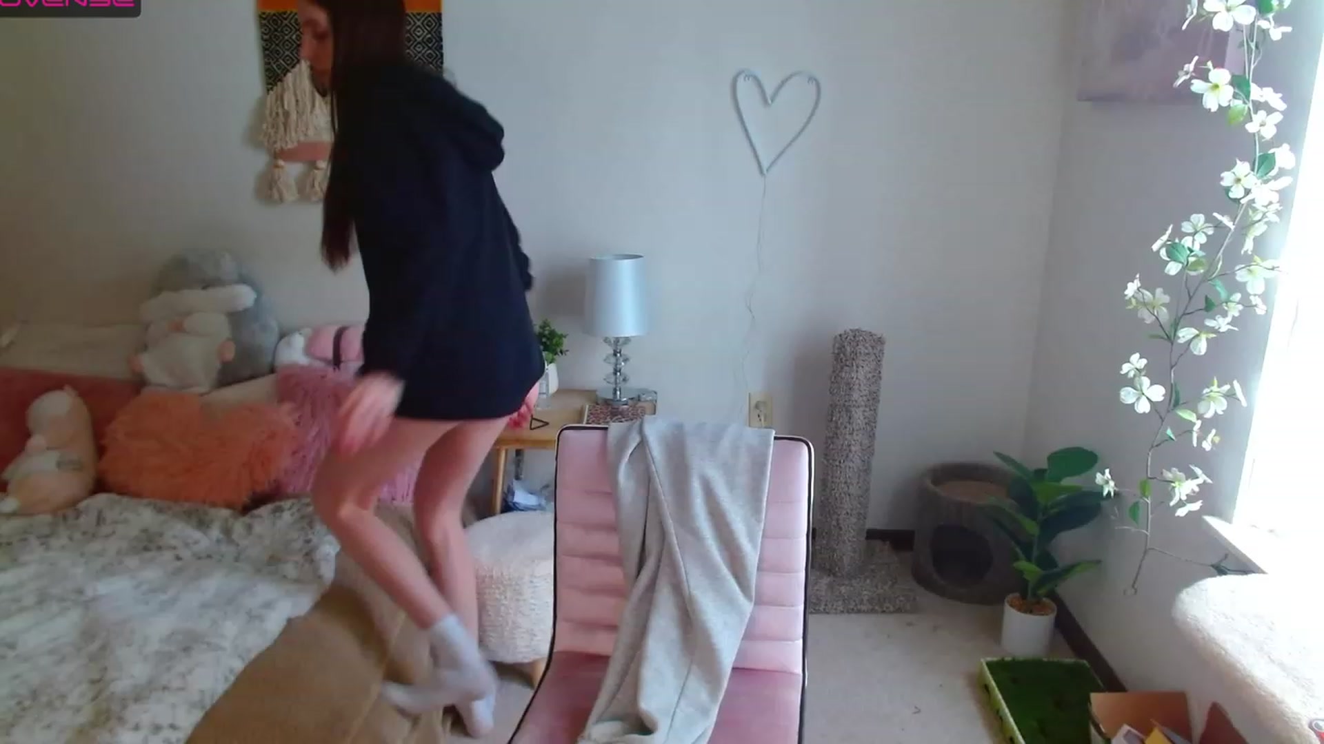 Gallery image thumbnail from misiu98's myfreecams stream on, 03/16/2023, 18:48 image 3 of 20