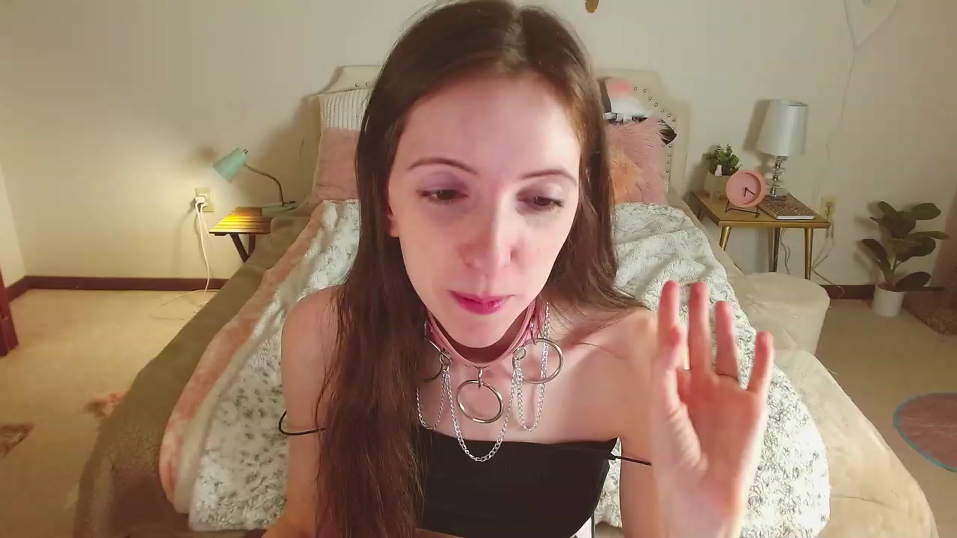 Gallery image thumbnail from misiu98's myfreecams stream on, 03/22/2023, 11:36 image 7 of 20