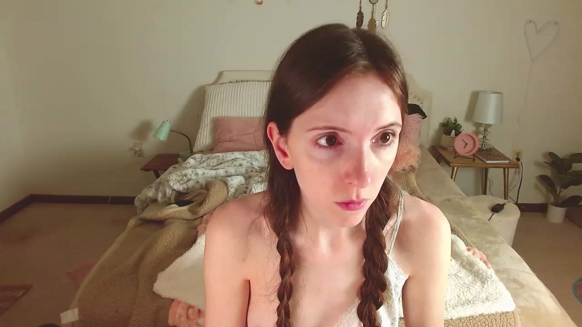 Gallery image thumbnail from misiu98's myfreecams stream on, 03/23/2023, 12:02 image 16 of 20
