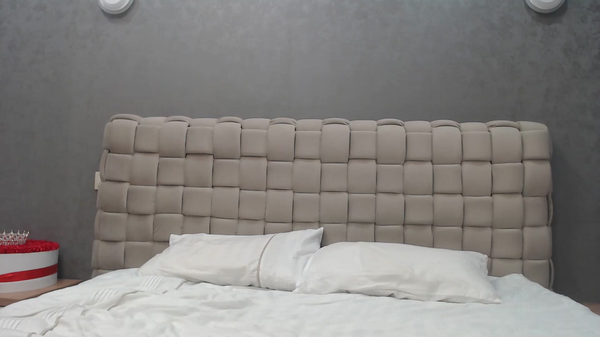 Gallery image thumbnail from miss1emmy's myfreecams stream on, 05/02/2025, 08:41 image 18 of 20