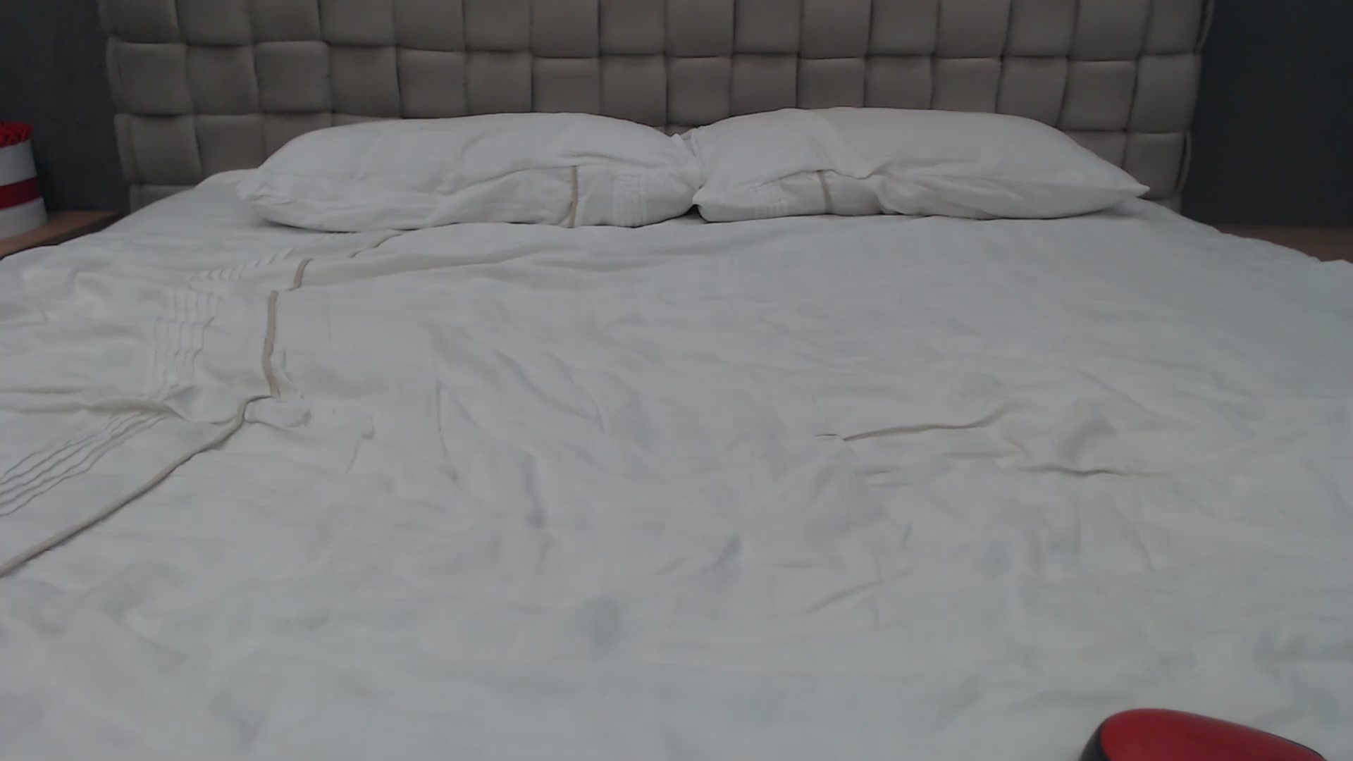 Gallery image thumbnail from miss1emmy's myfreecams stream on, 08/08/2025, 06:54 image 16 of 20