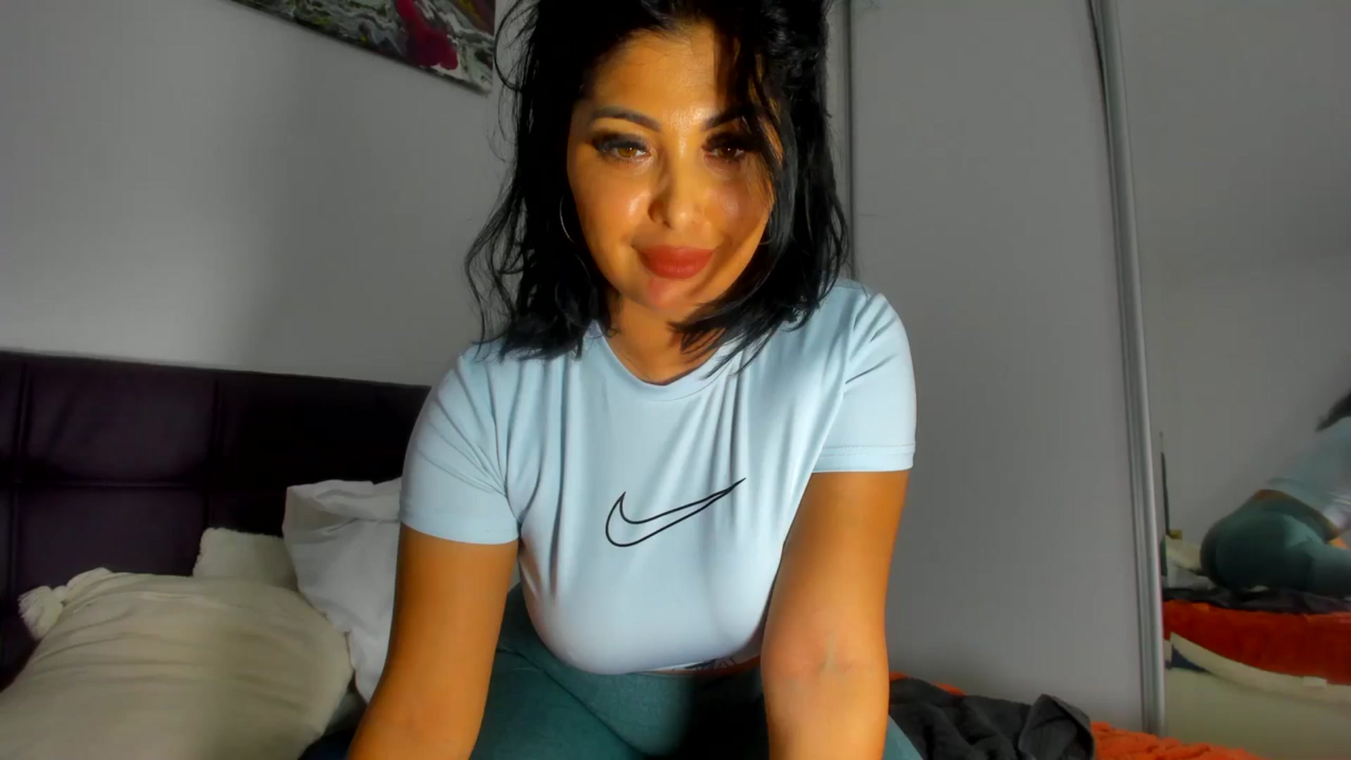 Gallery image thumbnail from miss_alessia1's myfreecams stream on, 01/02/2024, 16:41 image 2 of 20