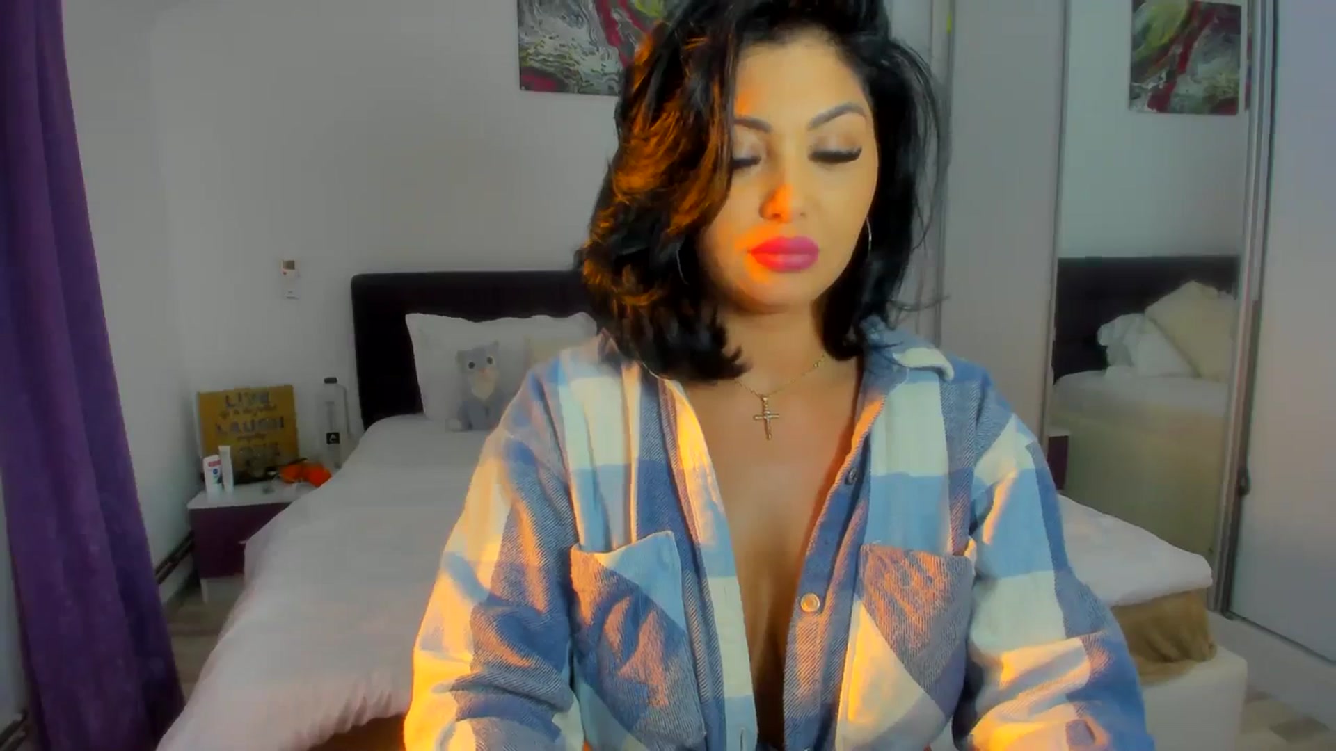 Gallery image thumbnail from miss_alessia1's myfreecams stream on, 03/07/2024, 15:23 image 8 of 20