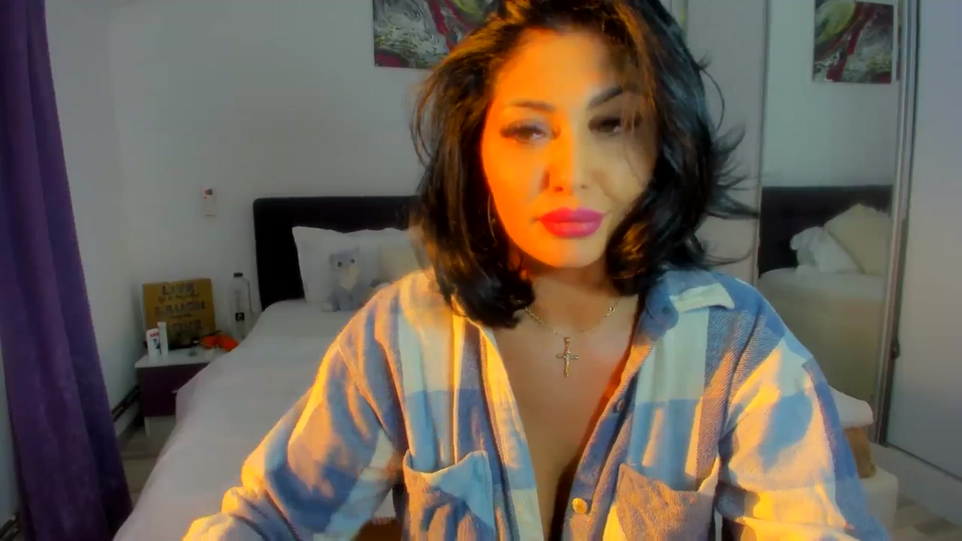Gallery image thumbnail from miss_alessia1's myfreecams stream on, 03/07/2024, 15:23 image 2 of 20