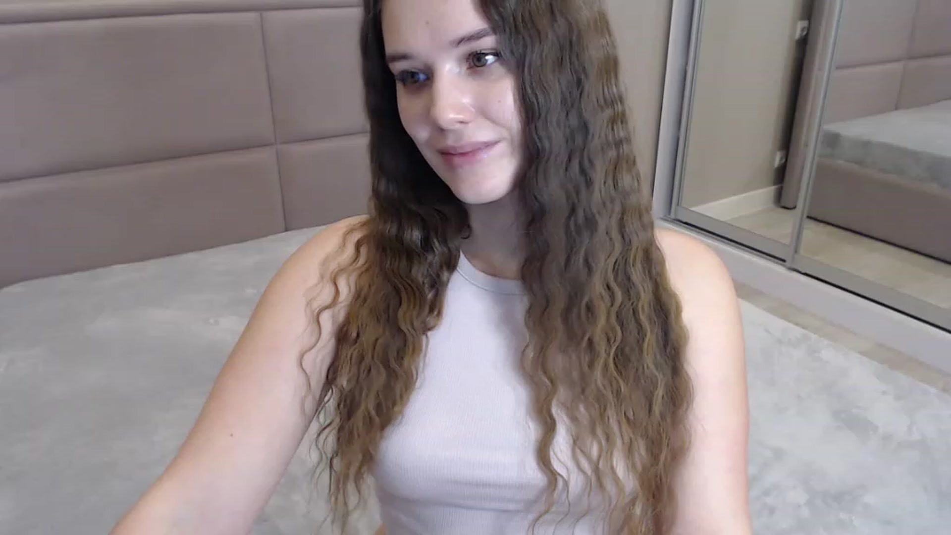 Gallery image thumbnail from miss_crystal_'s myfreecams stream on, 11/18/2022, 01:11 image 20 of 20