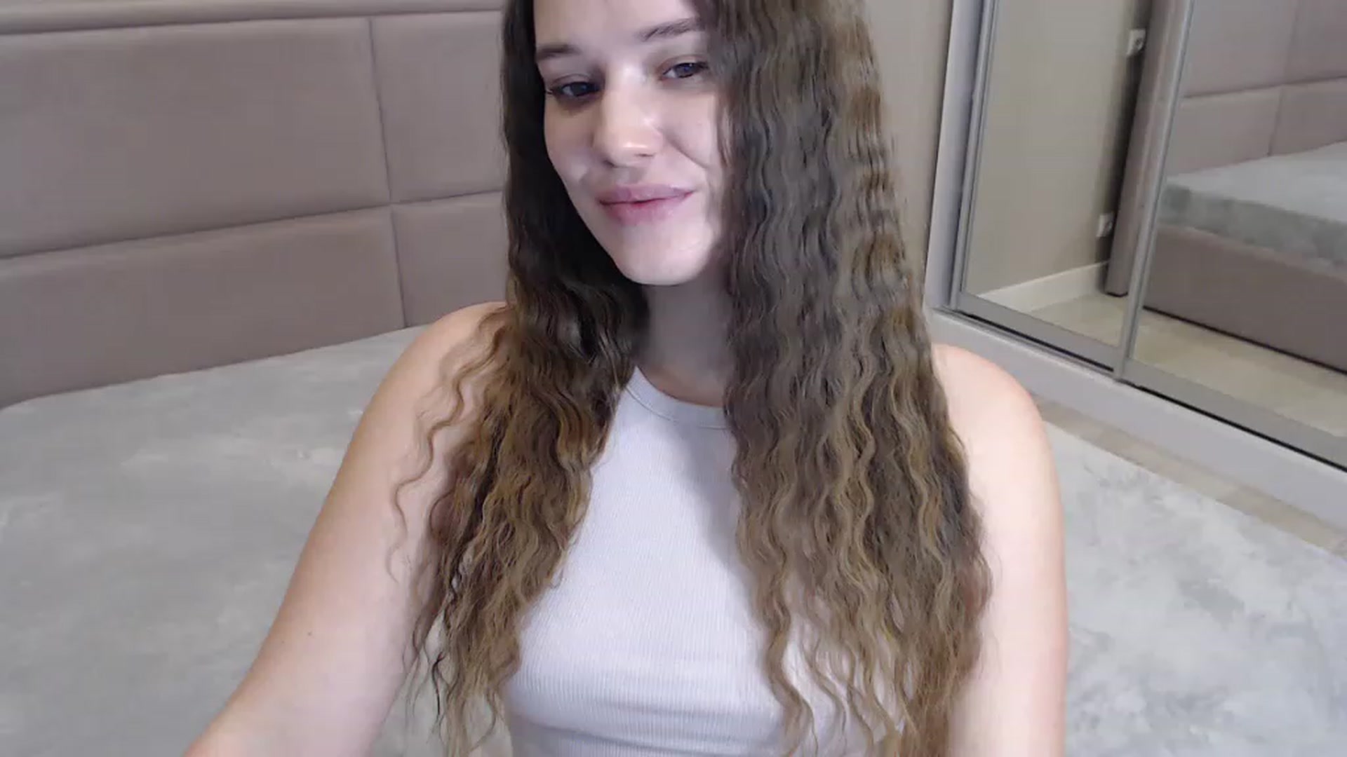 Gallery image thumbnail from miss_crystal_'s myfreecams stream on, 11/18/2022, 01:11 image 19 of 20