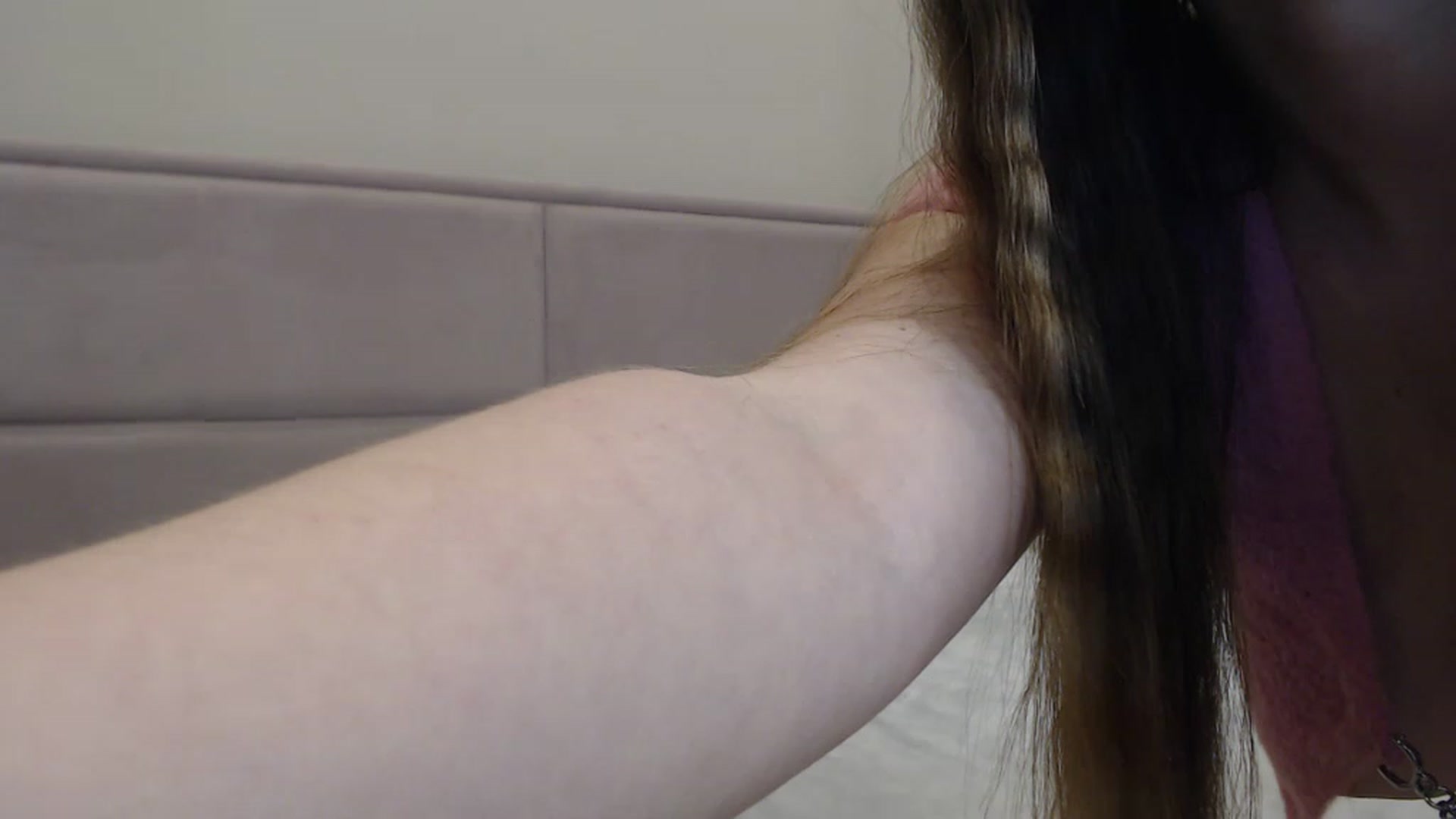 Gallery image thumbnail from miss_crystal_'s myfreecams stream on, 11/21/2022, 01:33 image 7 of 20
