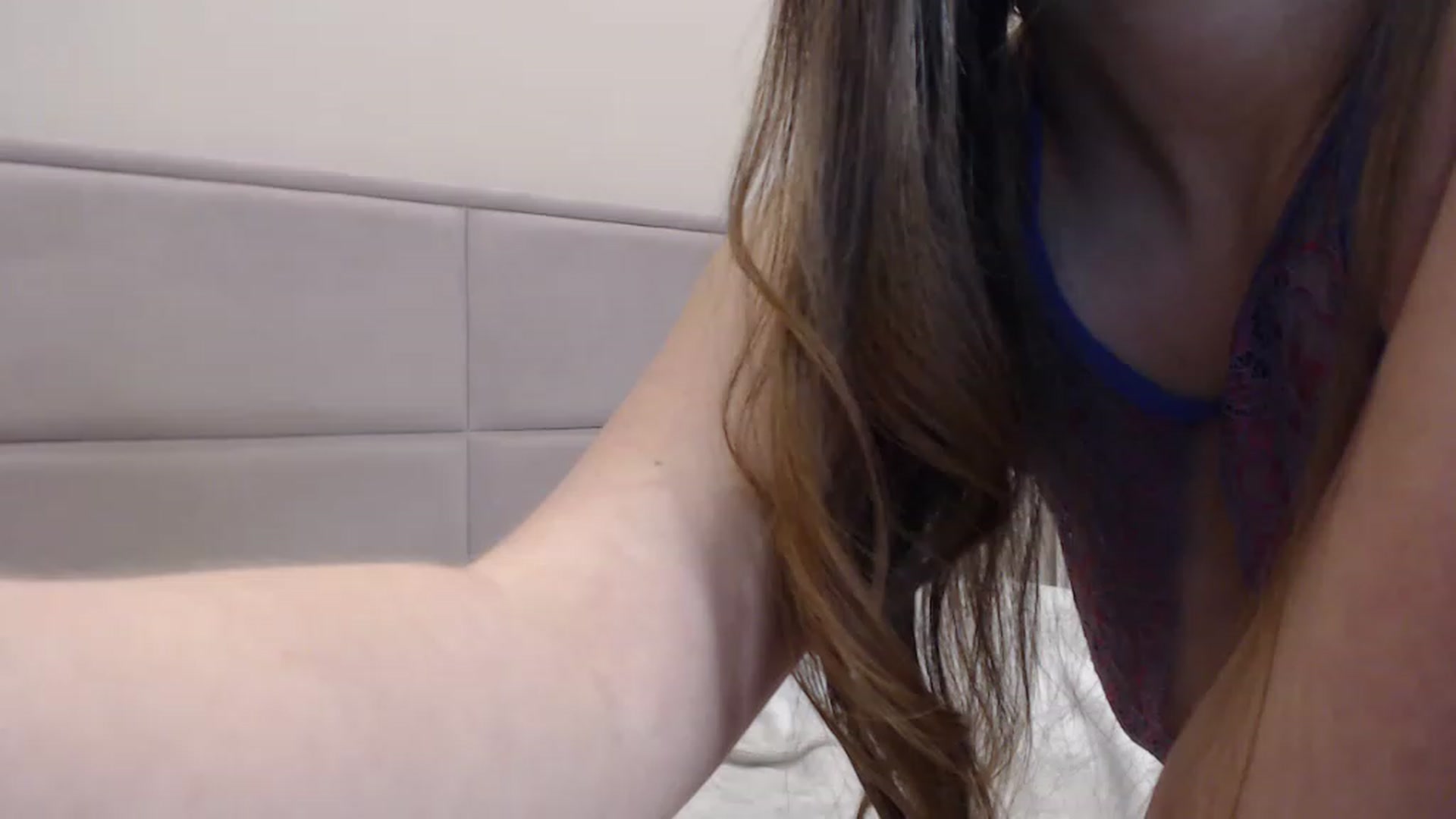 Gallery image thumbnail from miss_crystal_'s myfreecams stream on, 11/22/2022, 07:21 image 1 of 20