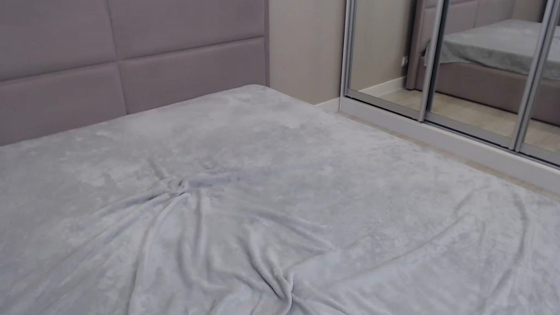 Gallery image thumbnail from miss_crystal_'s myfreecams stream on, 11/22/2022, 19:46 image 15 of 20