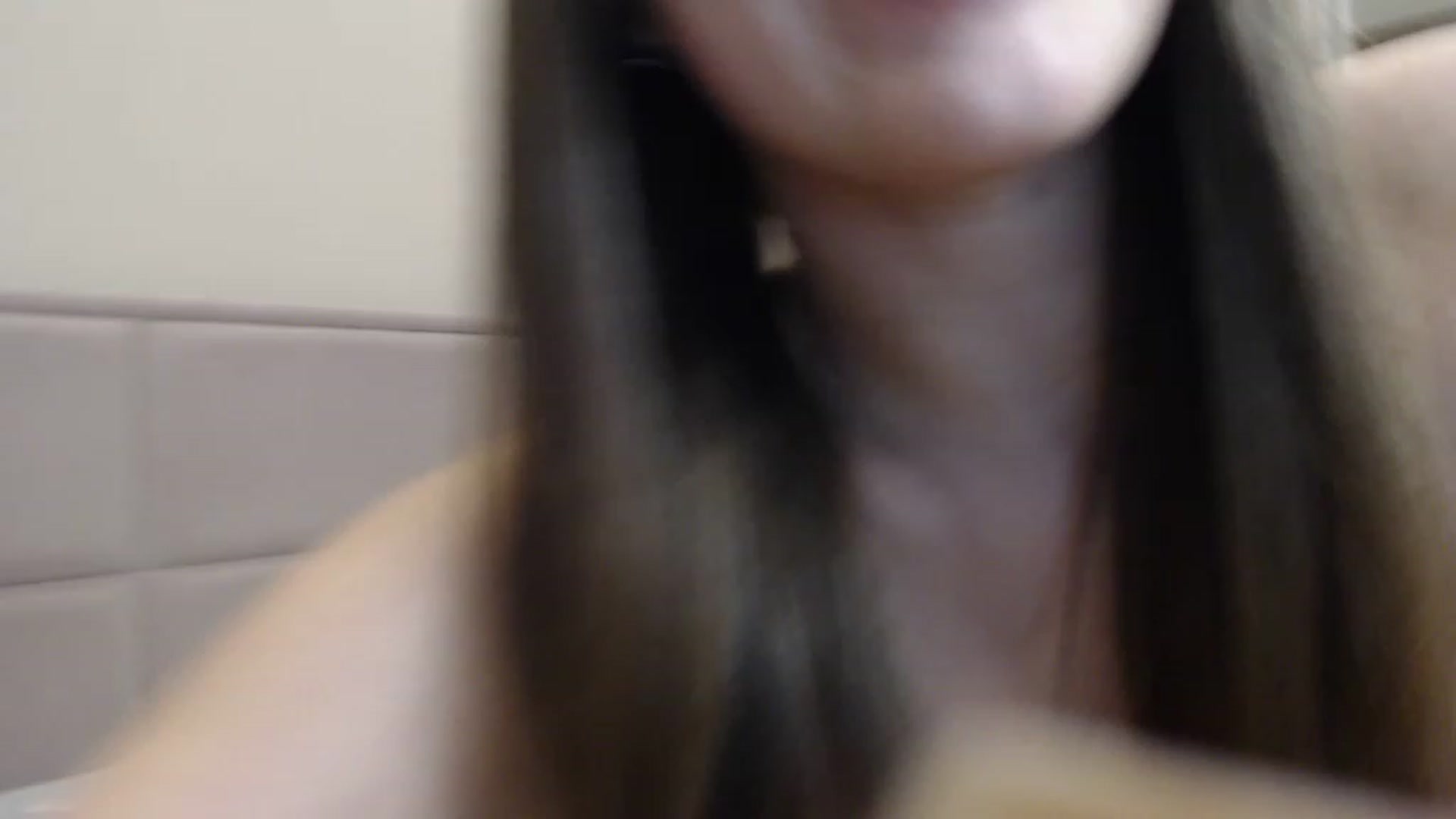 Gallery image thumbnail from miss_crystal_'s myfreecams stream on, 11/23/2022, 24:27 image 18 of 20