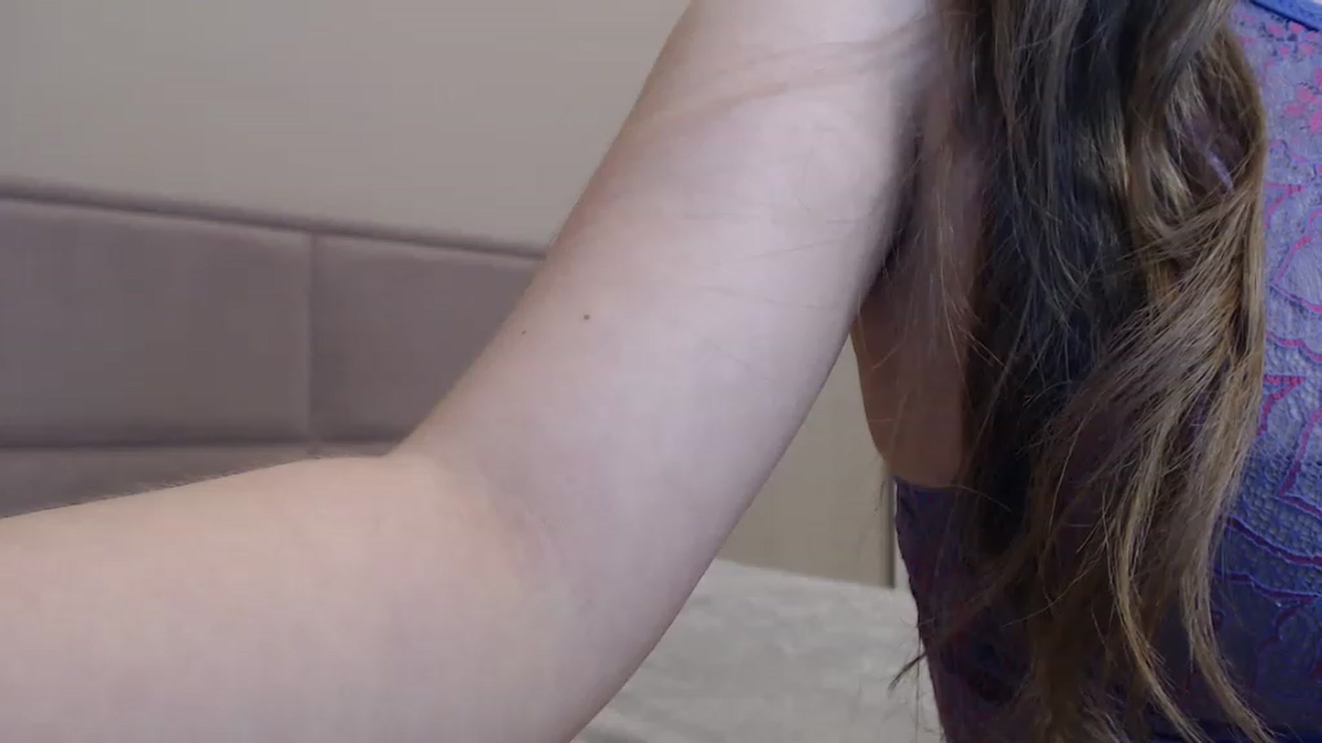Gallery image thumbnail from miss_crystal_'s myfreecams stream on, 12/10/2022, 21:06 image 7 of 20