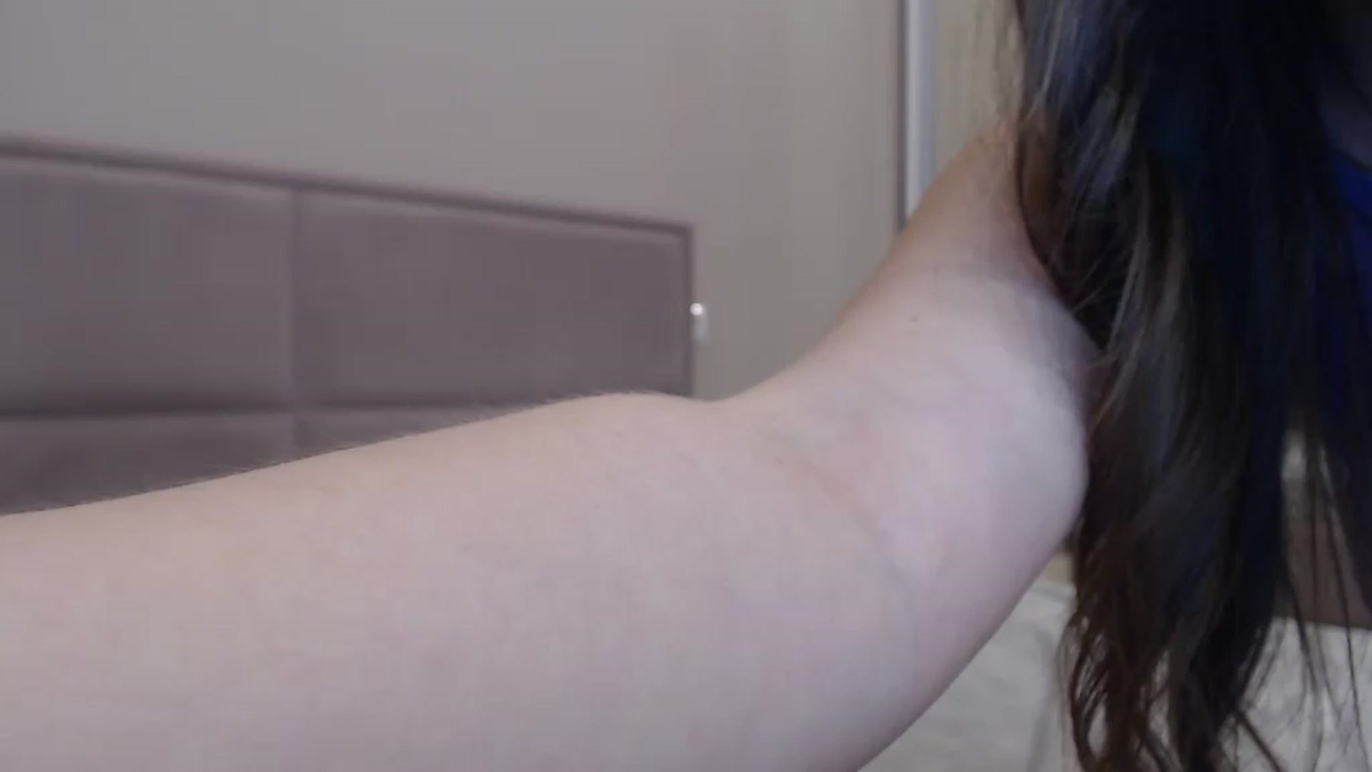 Gallery image thumbnail from miss_crystal_'s myfreecams stream on, 12/10/2022, 21:06 image 4 of 20