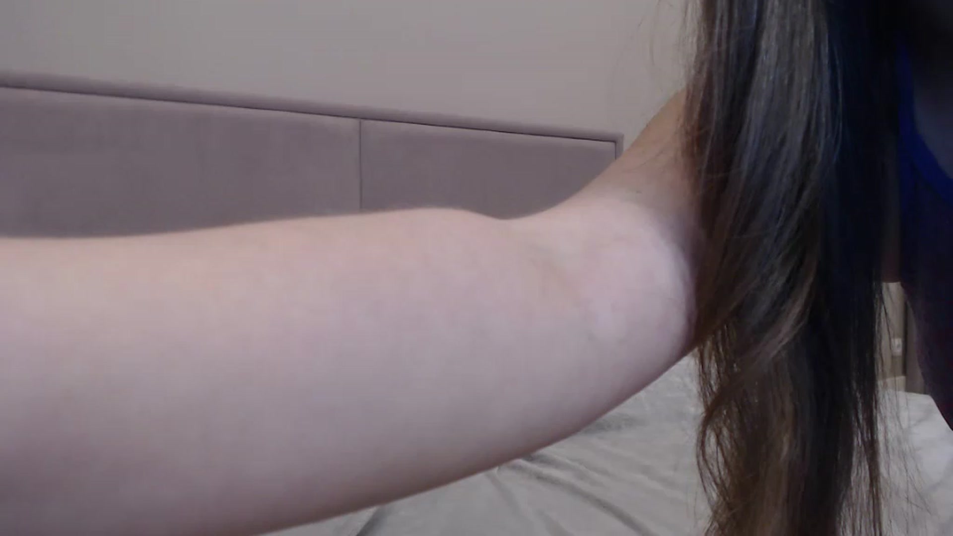 Gallery image thumbnail from miss_crystal_'s myfreecams stream on, 12/10/2022, 21:40 image 16 of 20