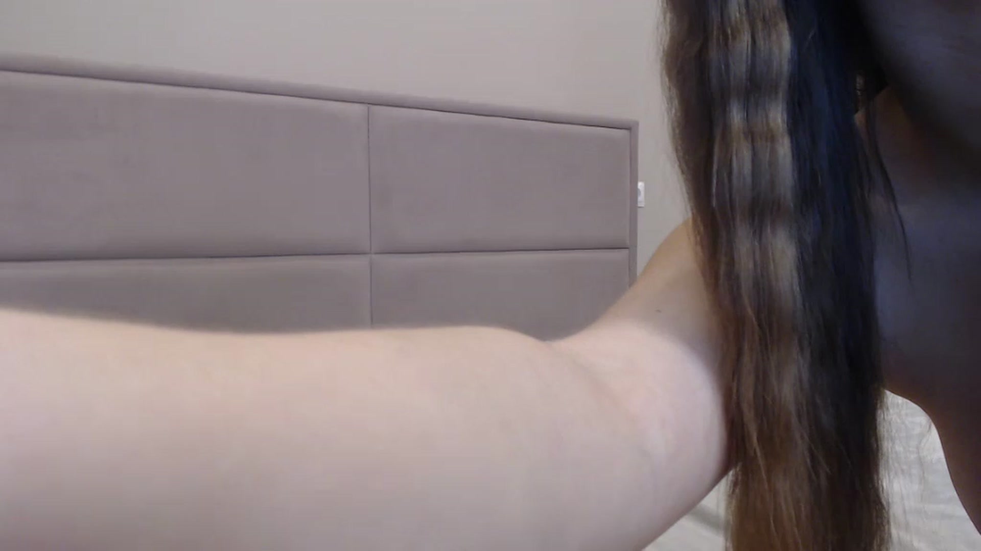 Gallery image thumbnail from miss_crystal_'s myfreecams stream on, 12/15/2022, 21:13 image 6 of 20