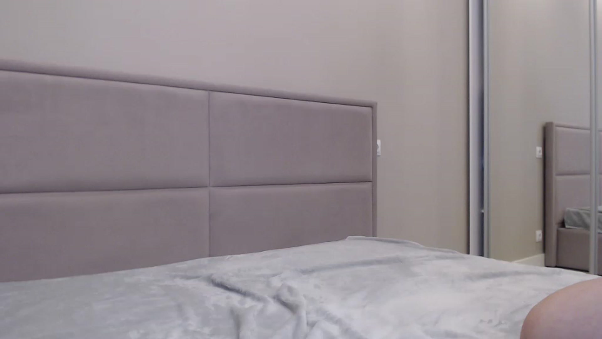 Gallery image thumbnail from miss_crystal_'s myfreecams stream on, 12/28/2022, 23:09 image 3 of 20