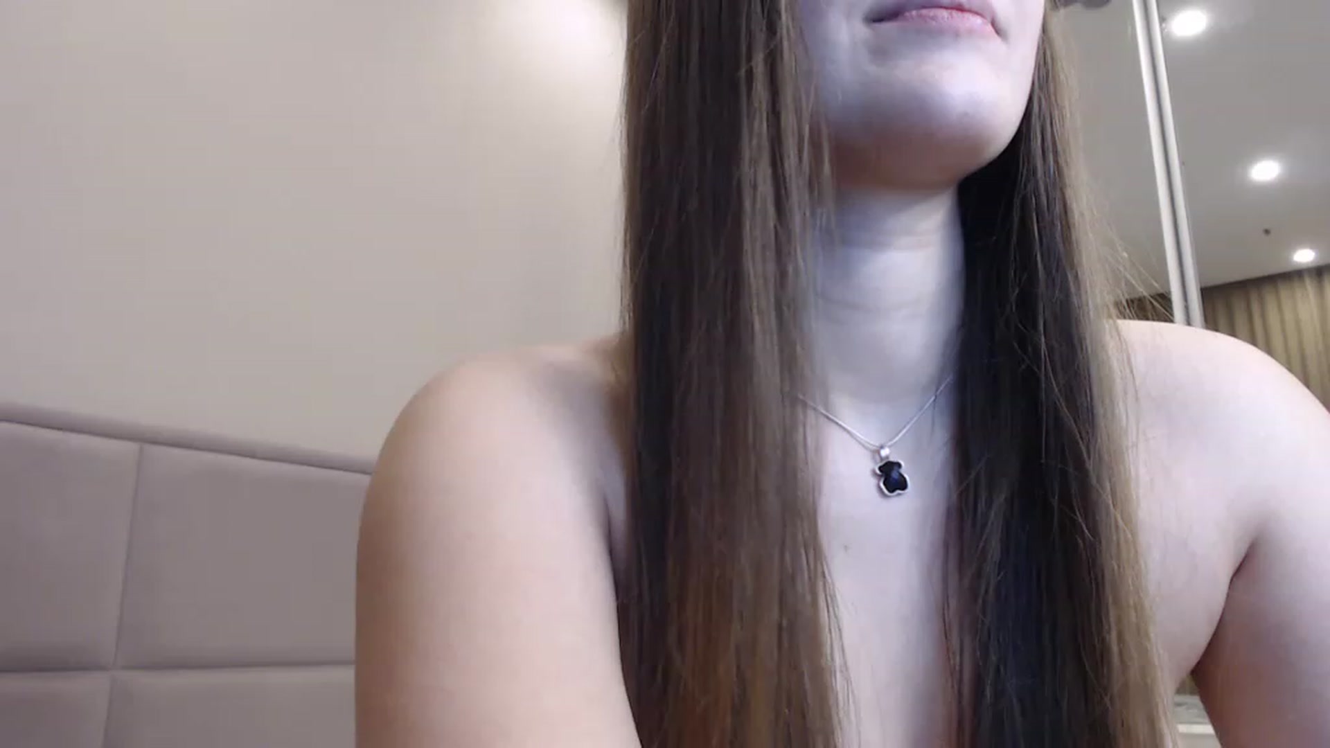 Gallery image thumbnail from miss_crystal_'s myfreecams stream on, 01/08/2023, 02:38 image 12 of 20