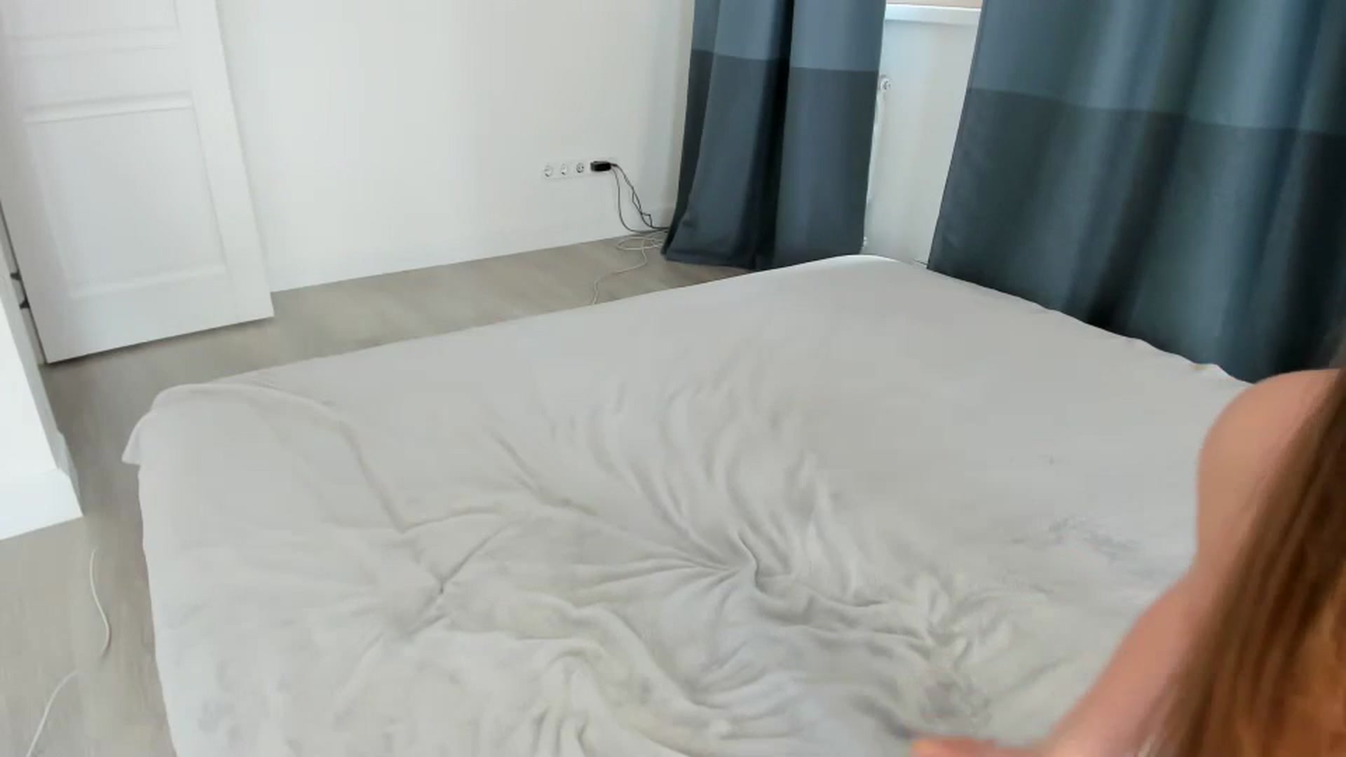 Gallery image thumbnail from miss_crystal_'s myfreecams stream on, 09/25/2023, 05:14 image 18 of 20