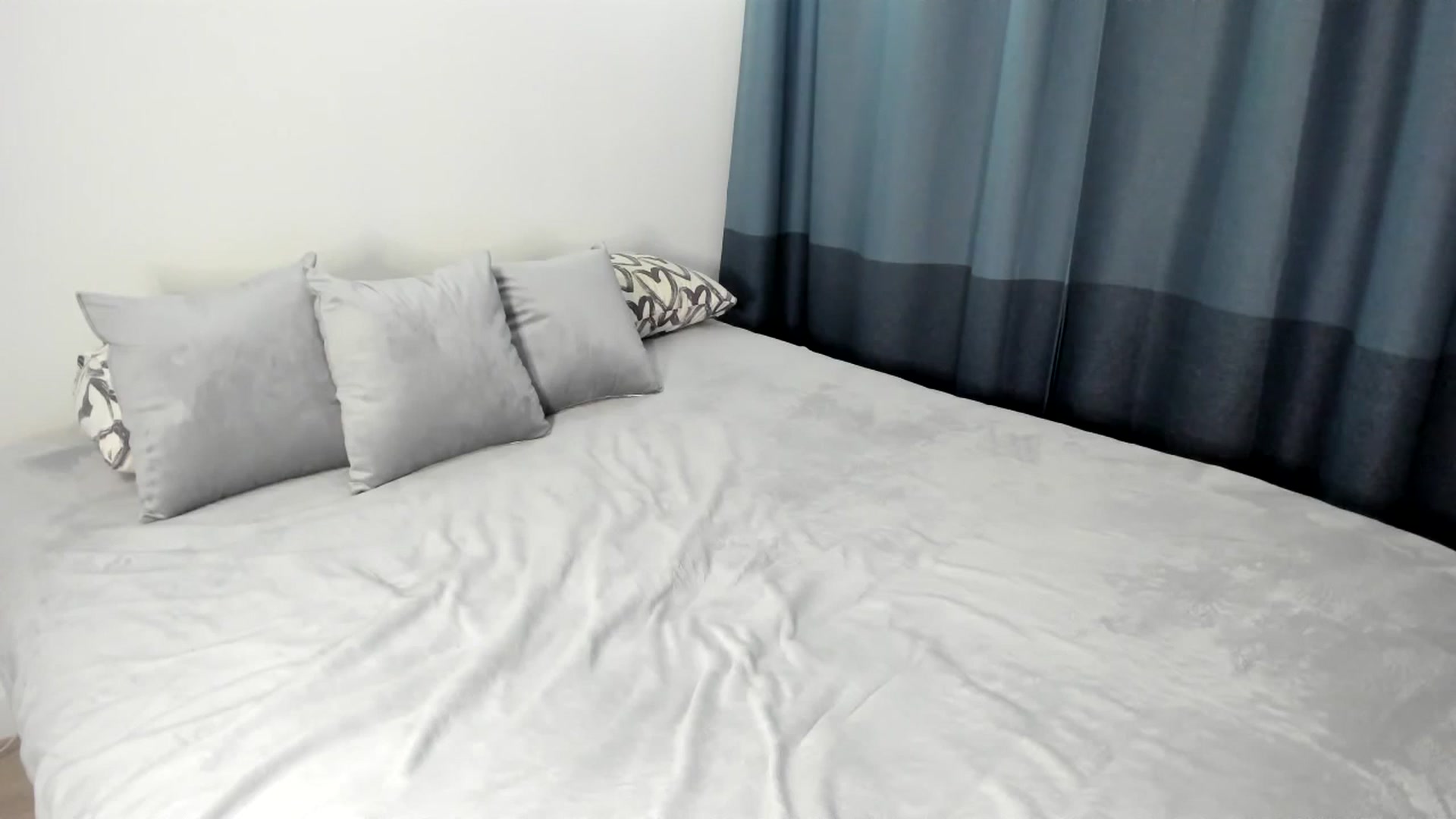 Gallery image thumbnail from miss_crystal_'s myfreecams stream on, 10/22/2023, 14:36 image 15 of 20