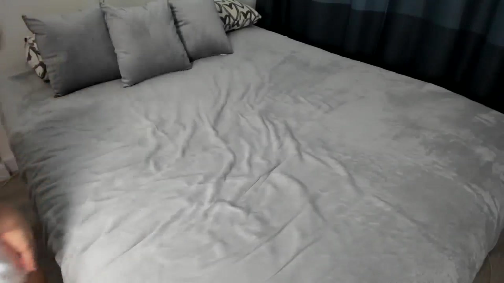 Gallery image thumbnail from miss_crystal_'s myfreecams stream on, 10/22/2023, 14:36 image 7 of 20