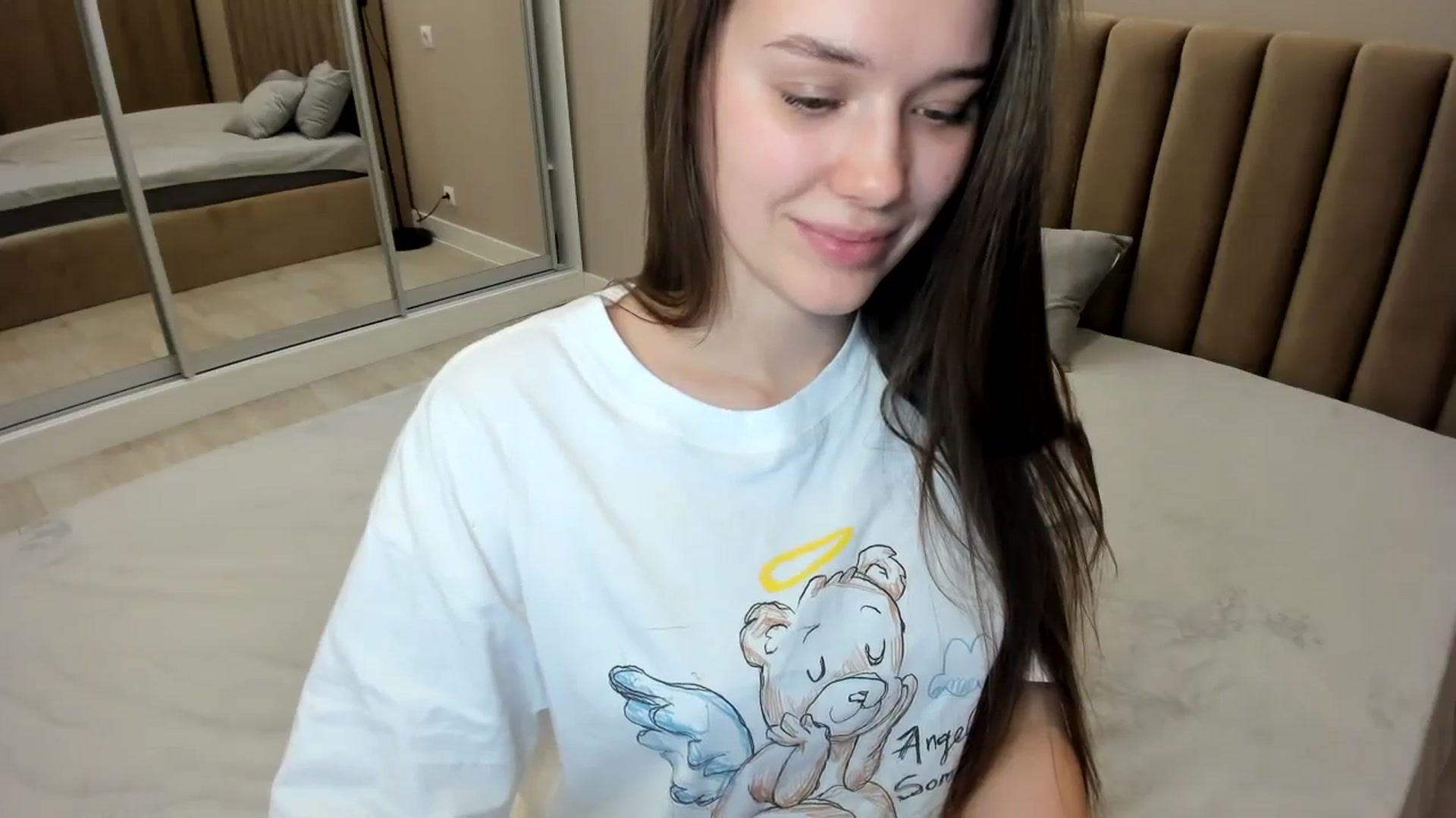 Gallery image thumbnail from miss_crystal_'s myfreecams stream on, 02/20/2024, 05:17 image 2 of 20