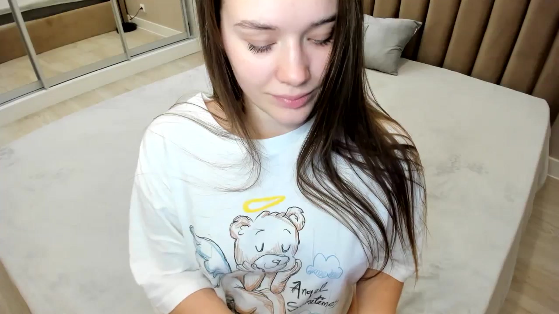 Gallery image thumbnail from miss_crystal_'s myfreecams stream on, 02/20/2024, 05:17 image 4 of 20