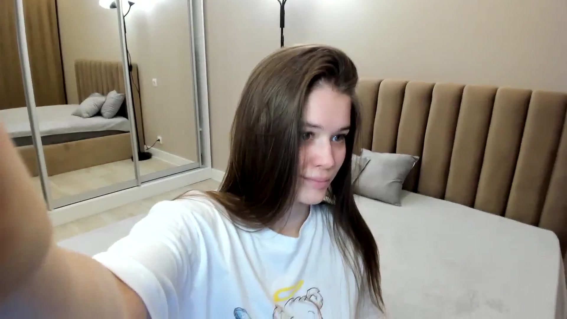 Gallery image thumbnail from miss_crystal_'s myfreecams stream on, 02/20/2024, 05:17 image 3 of 20