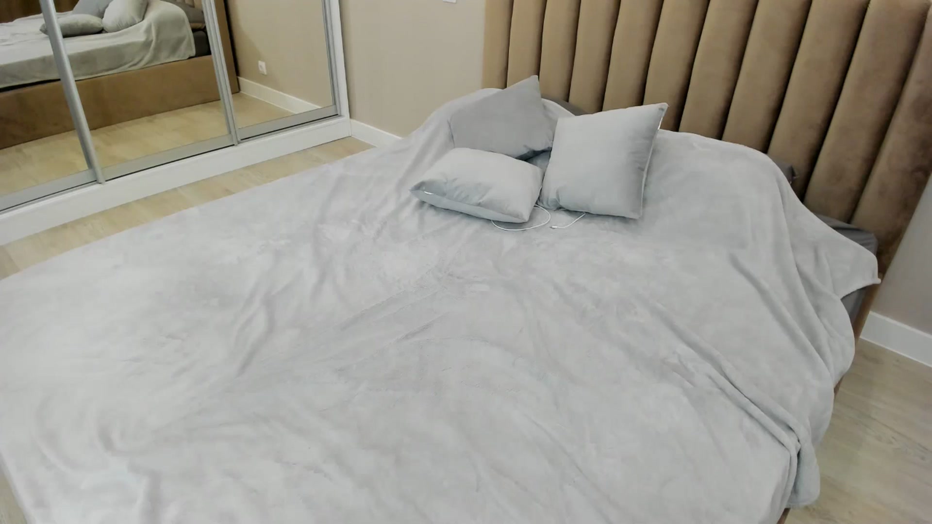 Gallery image thumbnail from miss_crystal_'s myfreecams stream on, 06/28/2024, 21:48 image 19 of 20