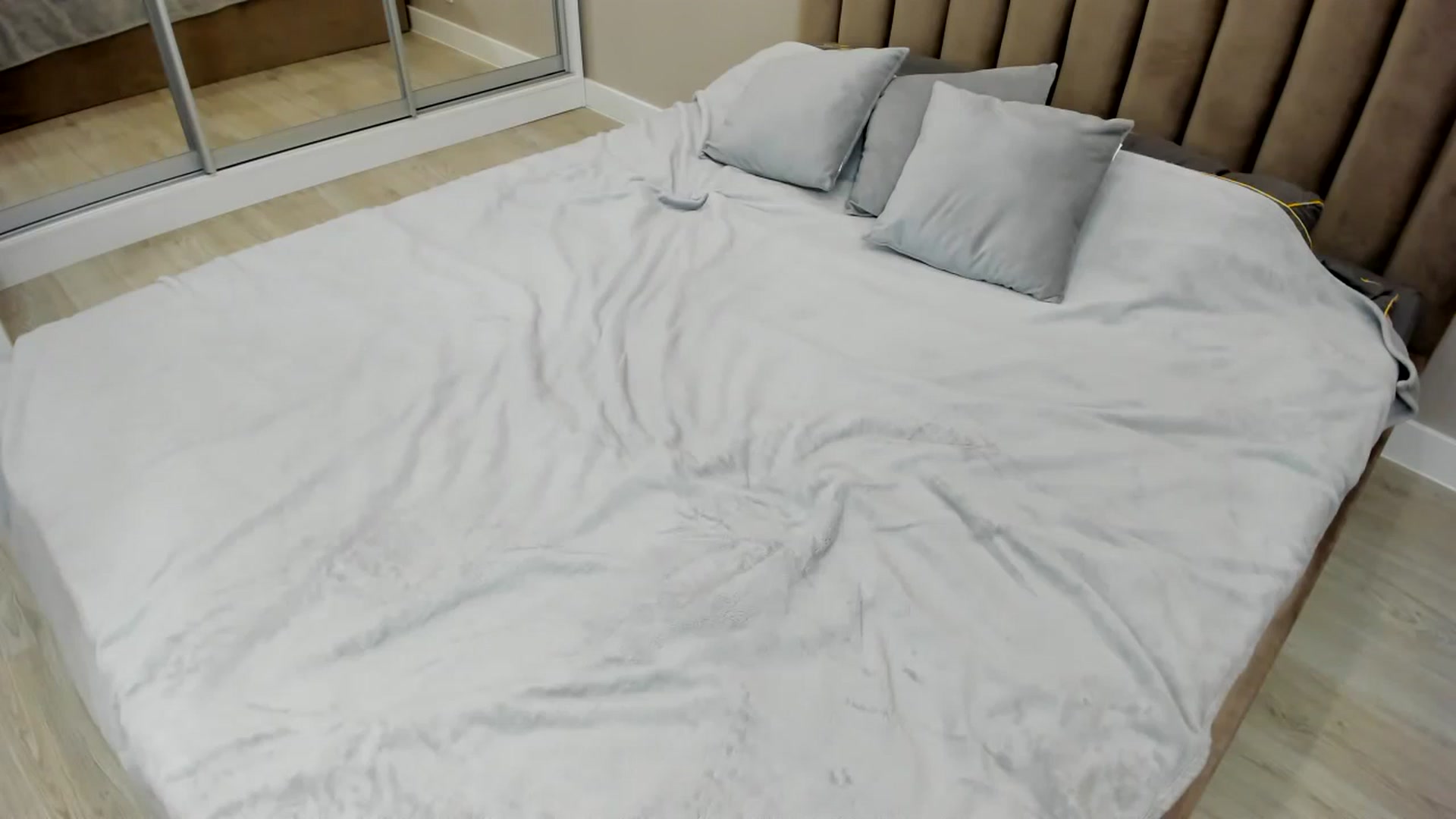 Gallery image thumbnail from miss_crystal_'s myfreecams stream on, 07/20/2024, 23:48 image 18 of 20