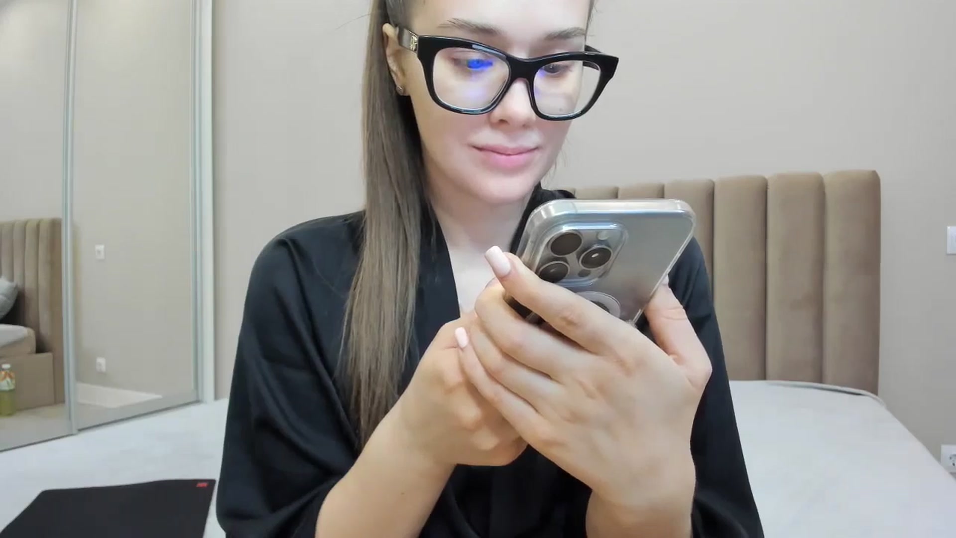 Gallery image thumbnail from miss_crystal_'s myfreecams stream on, 08/12/2024, 02:26 image 19 of 20