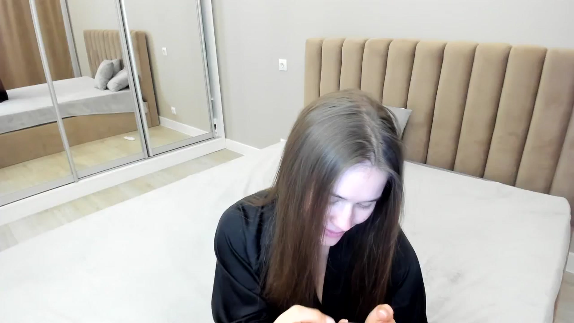 Gallery image thumbnail from miss_crystal_'s myfreecams stream on, 09/29/2024, 06:46 image 10 of 20