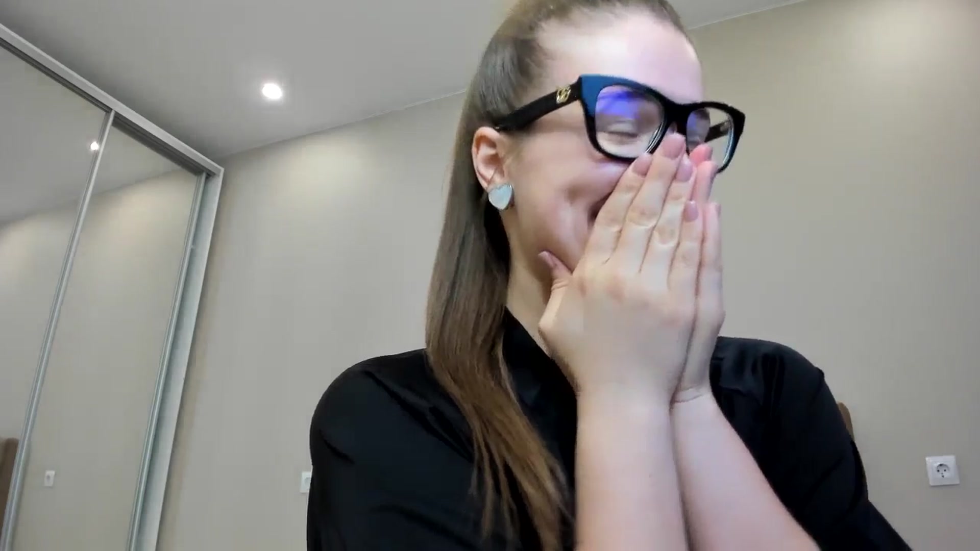 Gallery image thumbnail from miss_crystal_'s myfreecams stream on, 10/16/2024, 05:31 image 8 of 20