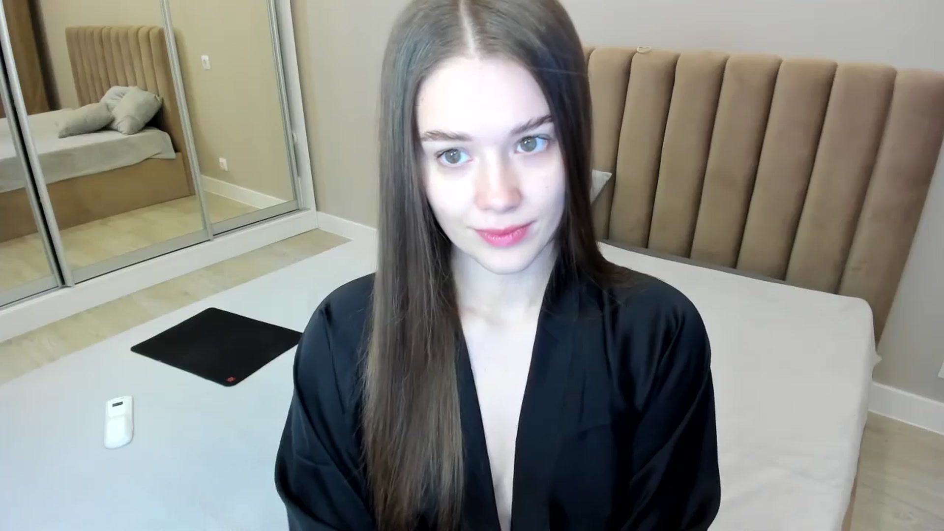 Gallery image thumbnail from miss_crystal_'s myfreecams stream on, 11/02/2024, 05:12 image 7 of 20
