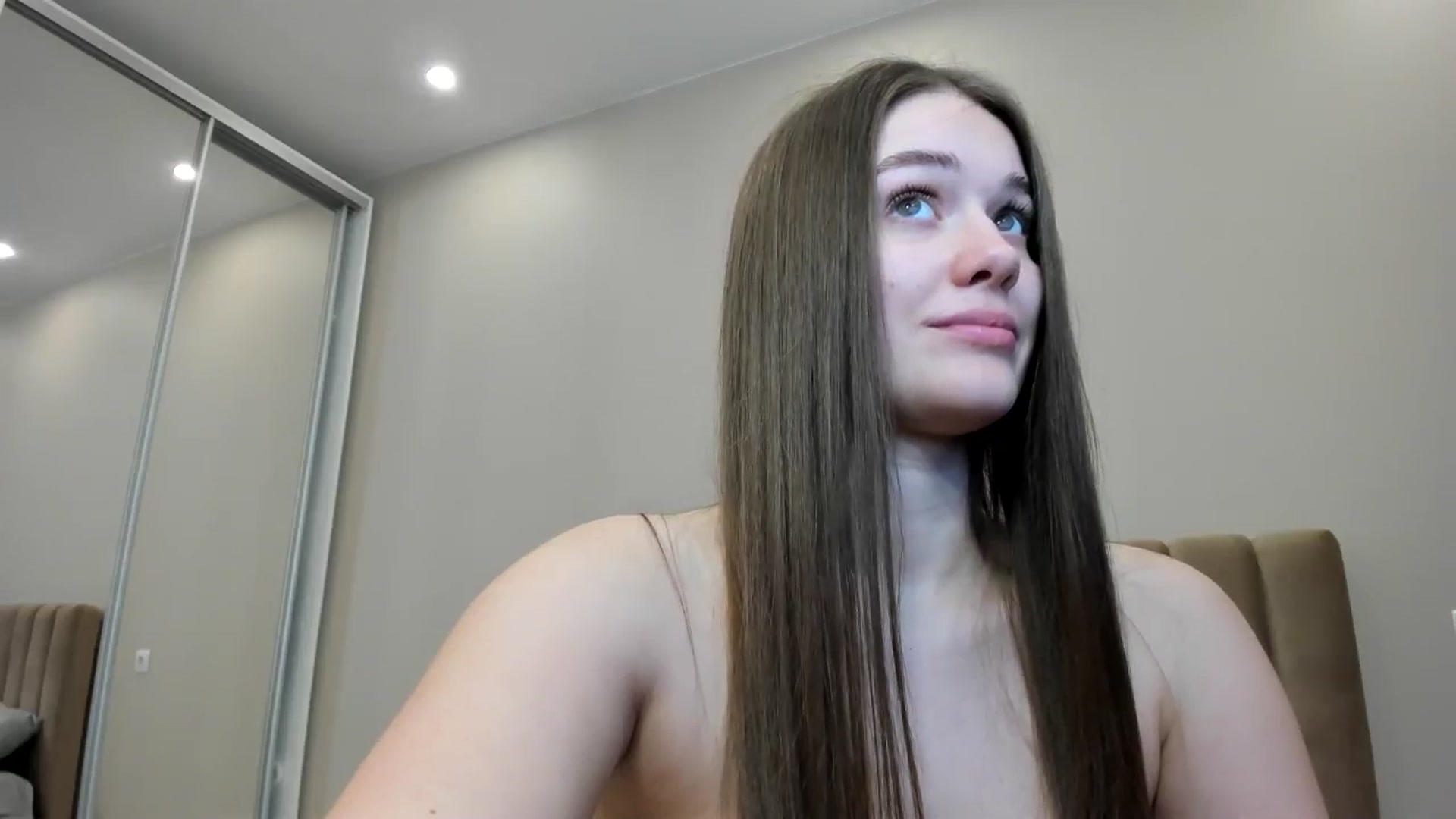 Gallery image thumbnail from miss_crystal_'s myfreecams stream on, 11/02/2024, 08:24 image 13 of 20