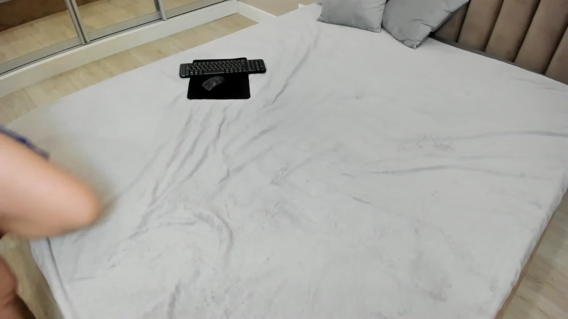 Gallery image thumbnail from miss_crystal_'s myfreecams stream on, 11/03/2024, 05:41 image 9 of 20
