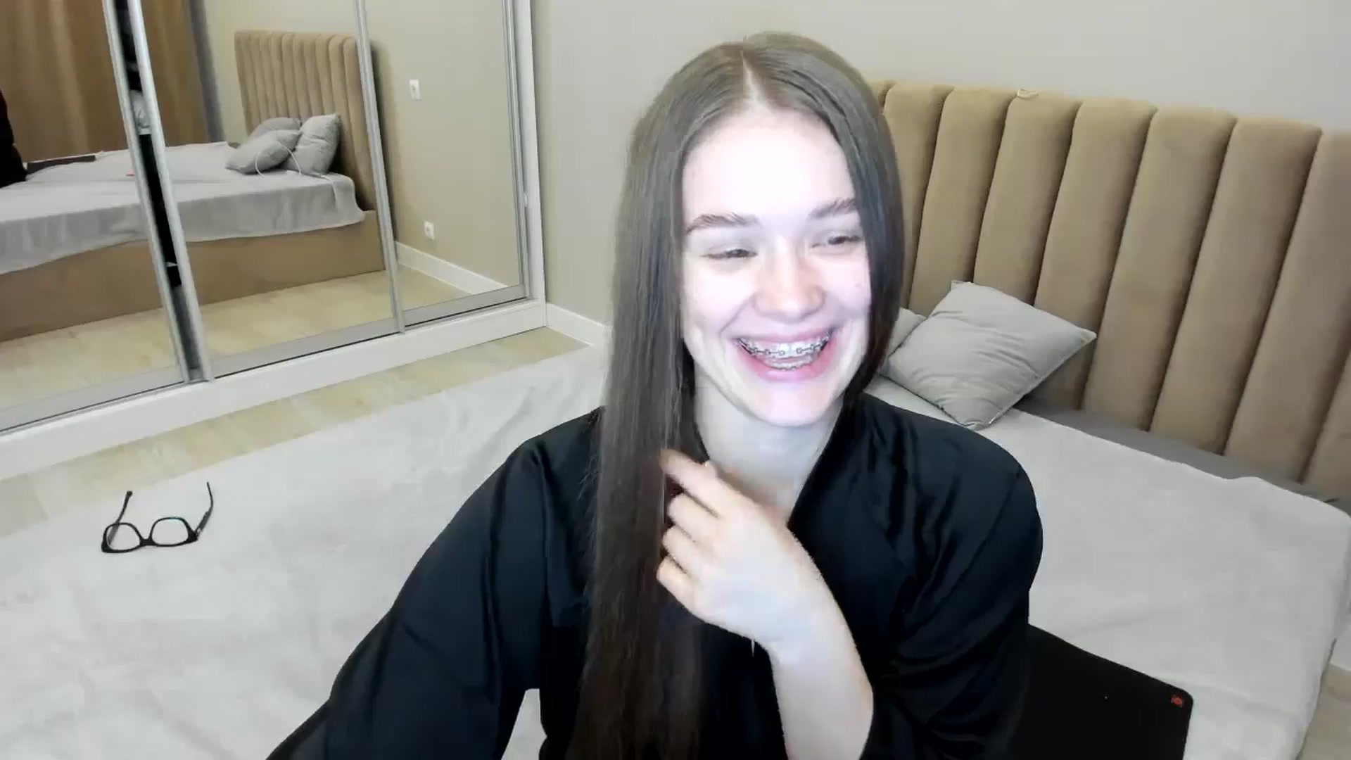 Gallery image thumbnail from miss_crystal_'s myfreecams stream on, 11/07/2024, 07:38 image 6 of 20