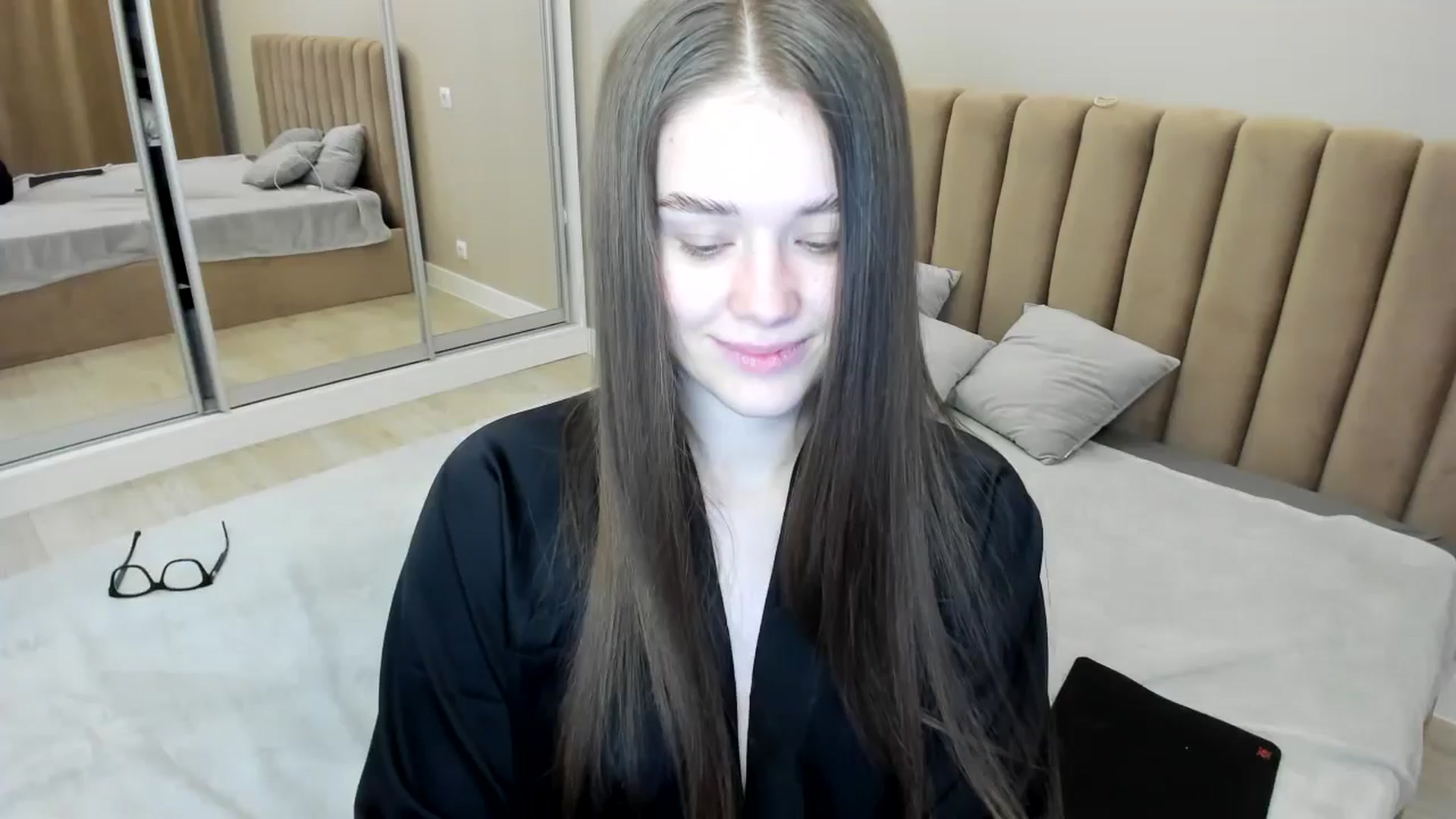 Gallery image thumbnail from miss_crystal_'s myfreecams stream on, 11/07/2024, 07:38 image 1 of 20