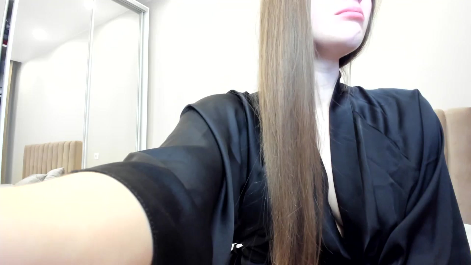Gallery image thumbnail from miss_crystal_'s myfreecams stream on, 11/07/2024, 09:03 image 15 of 20