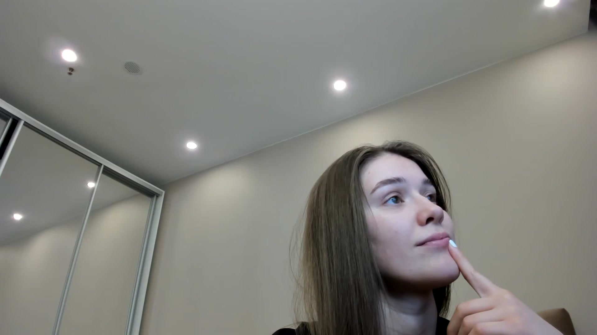 Gallery image thumbnail from miss_crystal_'s myfreecams stream on, 11/07/2024, 09:03 image 11 of 20