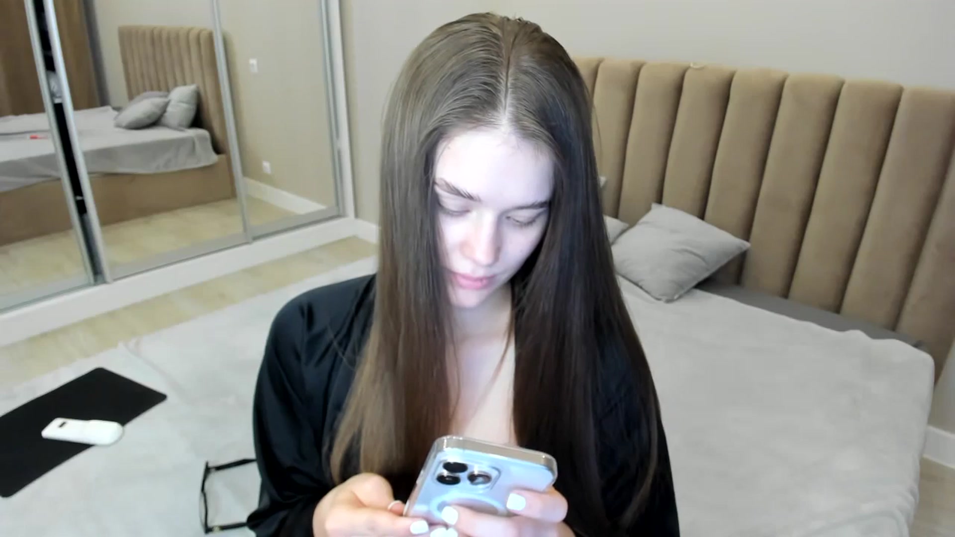 Gallery image thumbnail from miss_crystal_'s myfreecams stream on, 11/07/2024, 09:58 image 19 of 20