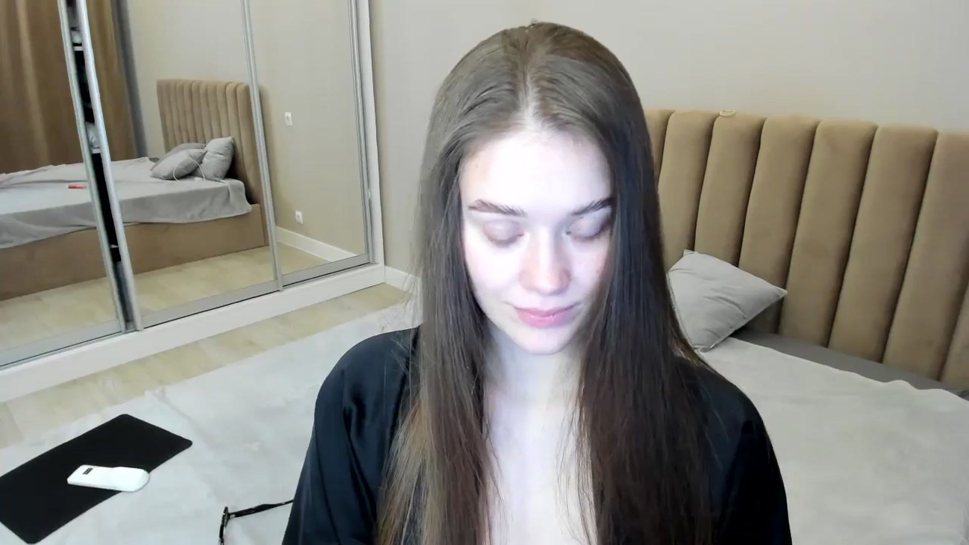 Gallery image thumbnail from miss_crystal_'s myfreecams stream on, 11/07/2024, 09:58 image 8 of 20