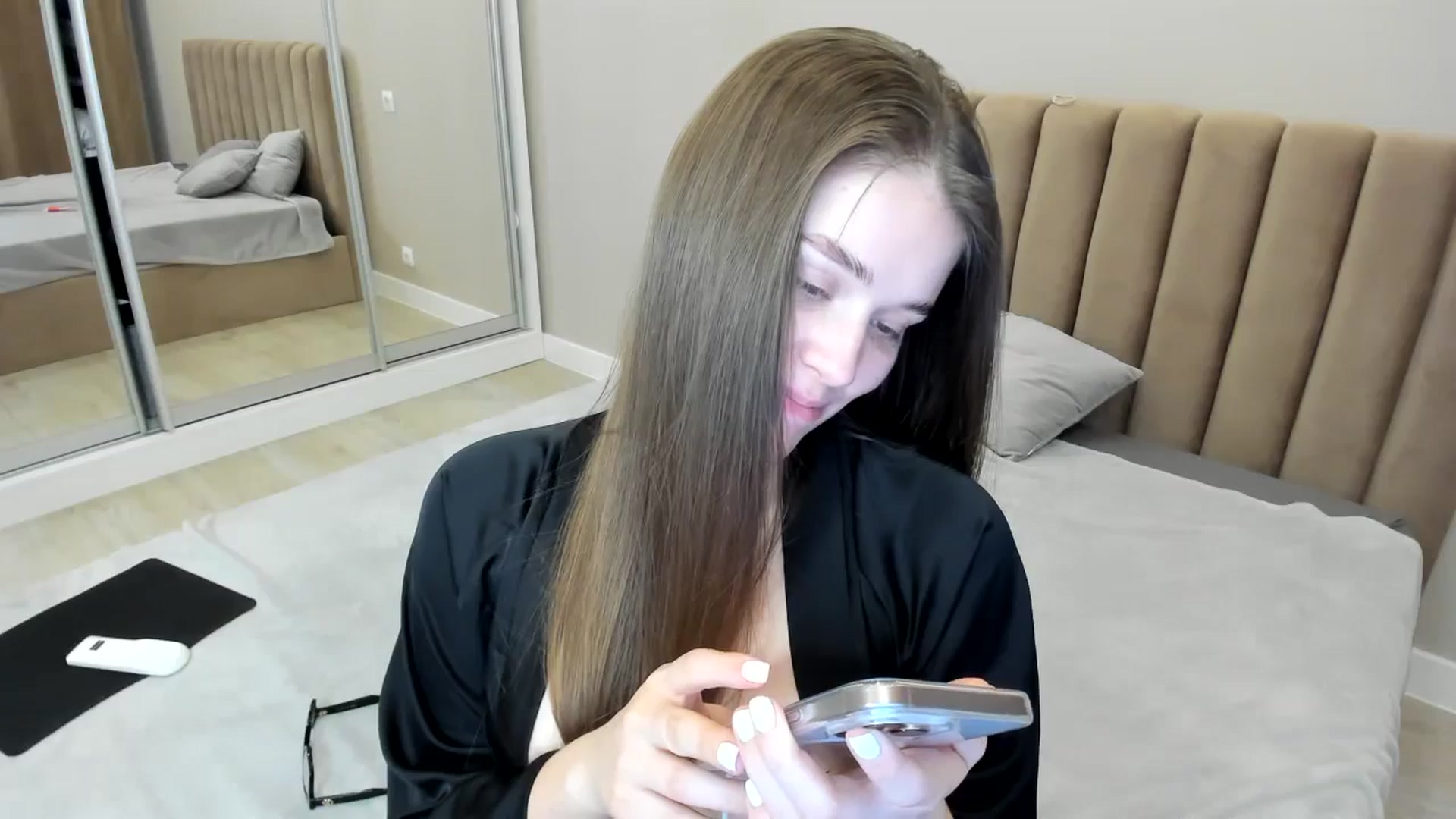 Gallery image thumbnail from miss_crystal_'s myfreecams stream on, 11/07/2024, 09:58 image 16 of 20