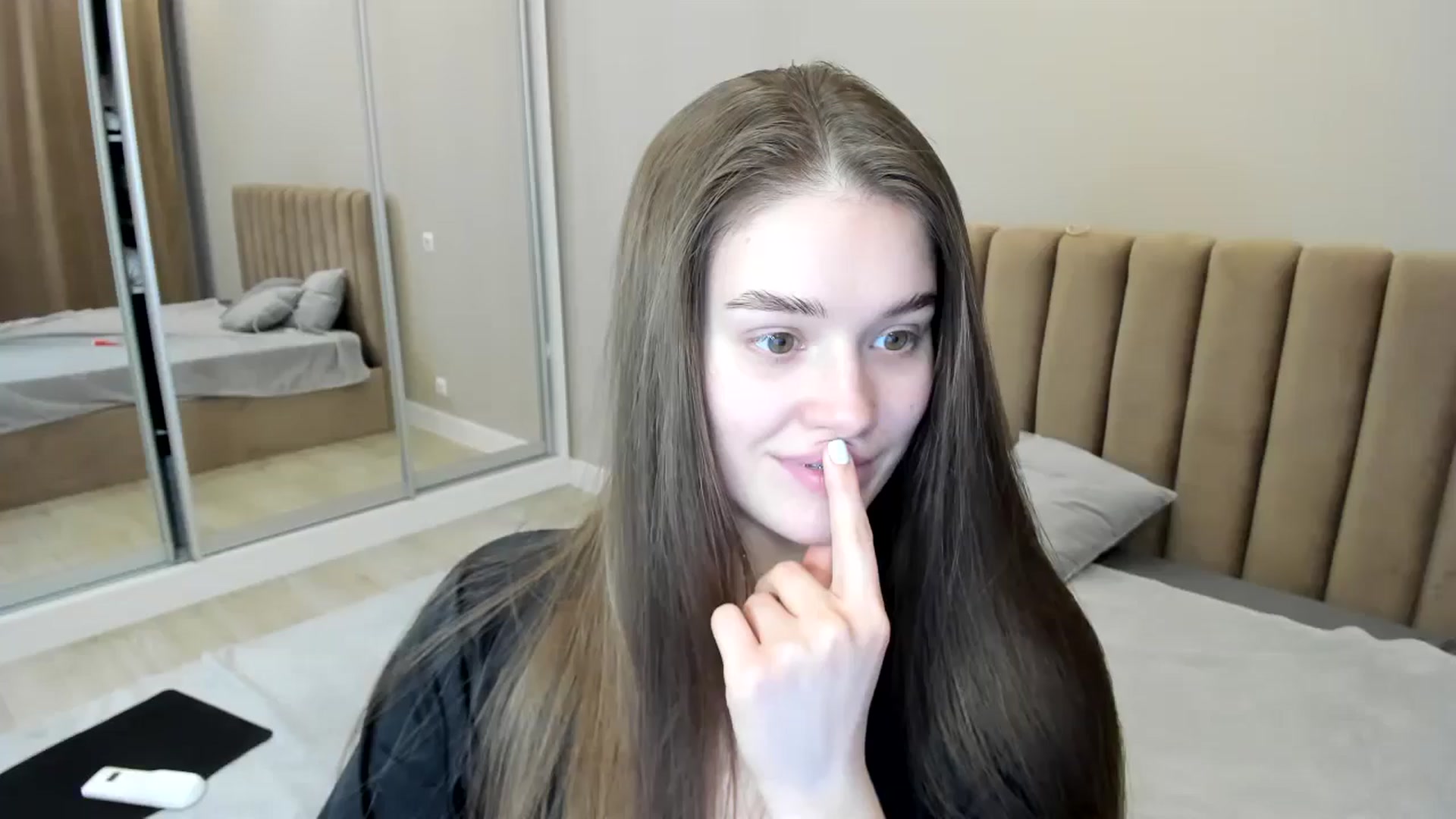 Gallery image thumbnail from miss_crystal_'s myfreecams stream on, 11/07/2024, 09:58 image 3 of 20