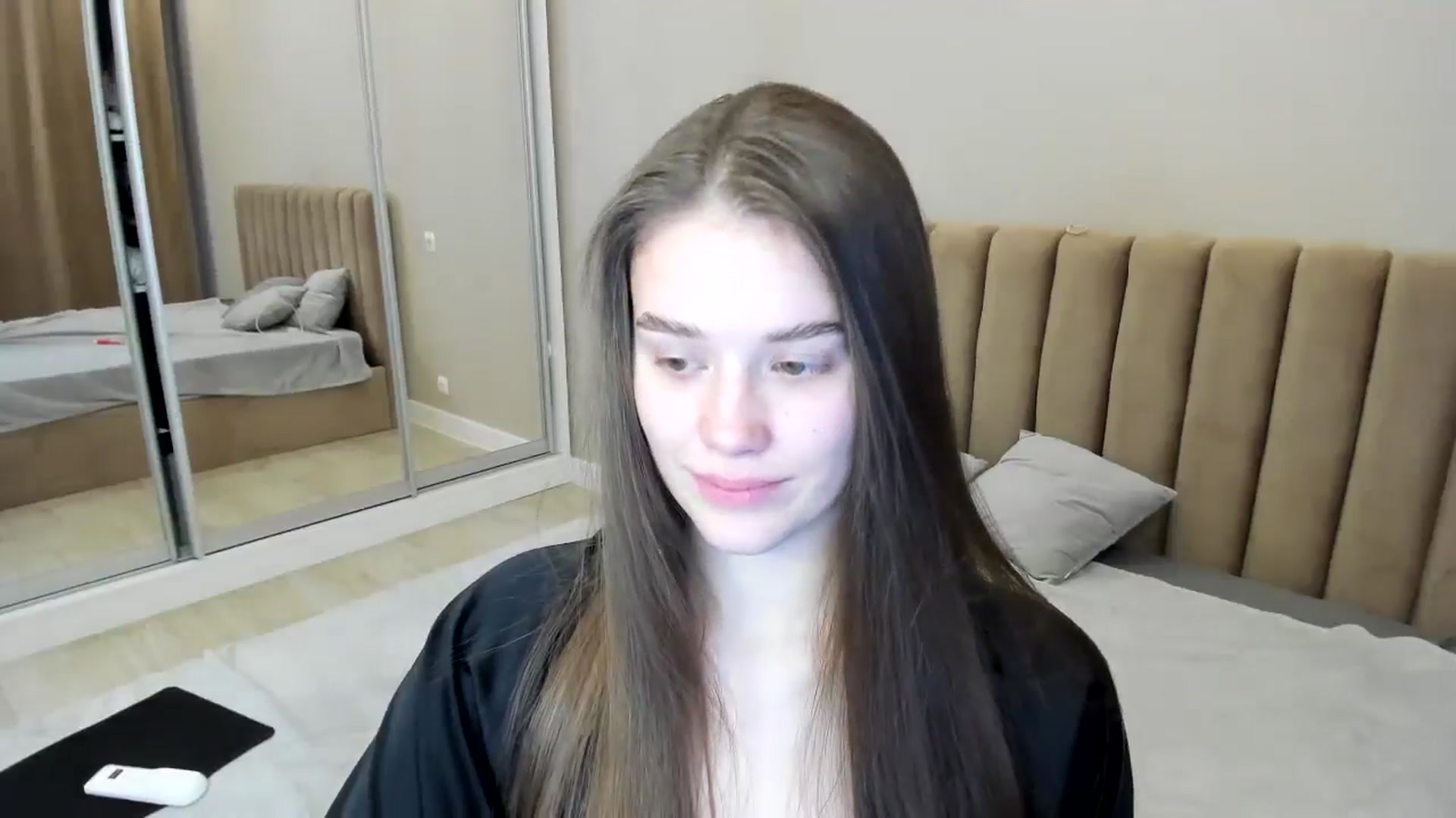 Gallery image thumbnail from miss_crystal_'s myfreecams stream on, 11/07/2024, 09:58 image 5 of 20